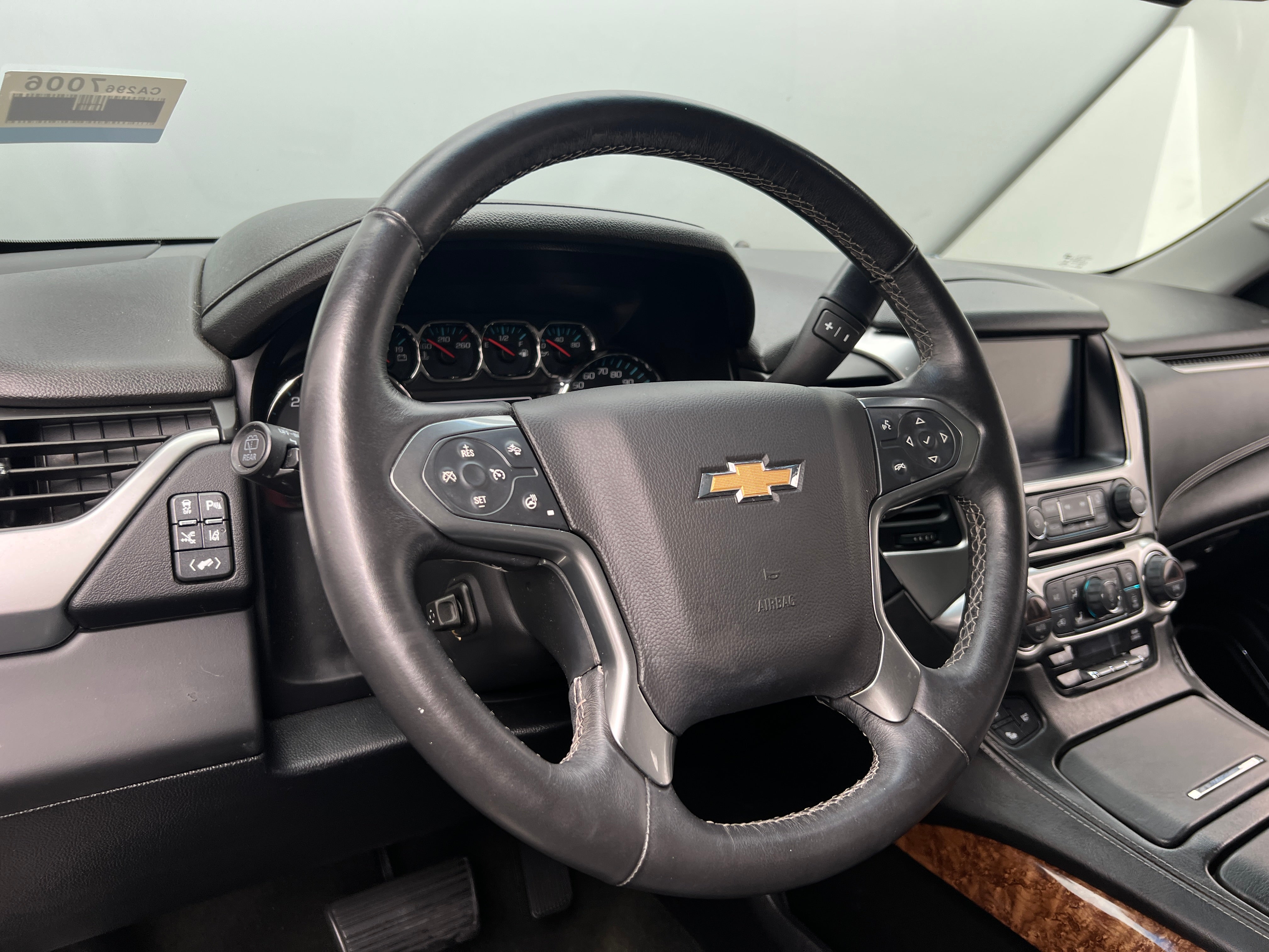 2015 Chevrolet Tahoe LTZ 4