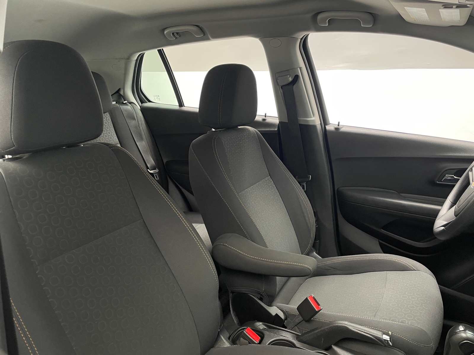 Thumbnail: 2019 Chevrolet Trax - 2