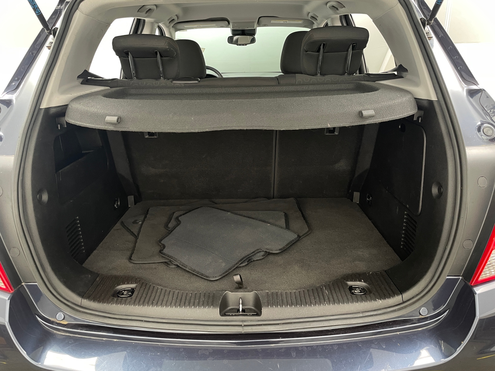 Thumbnail: 2019 Chevrolet Trax - 7