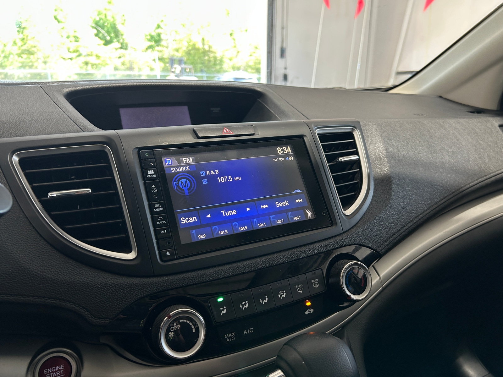 Thumbnail: 2016 Honda CR-V - 4