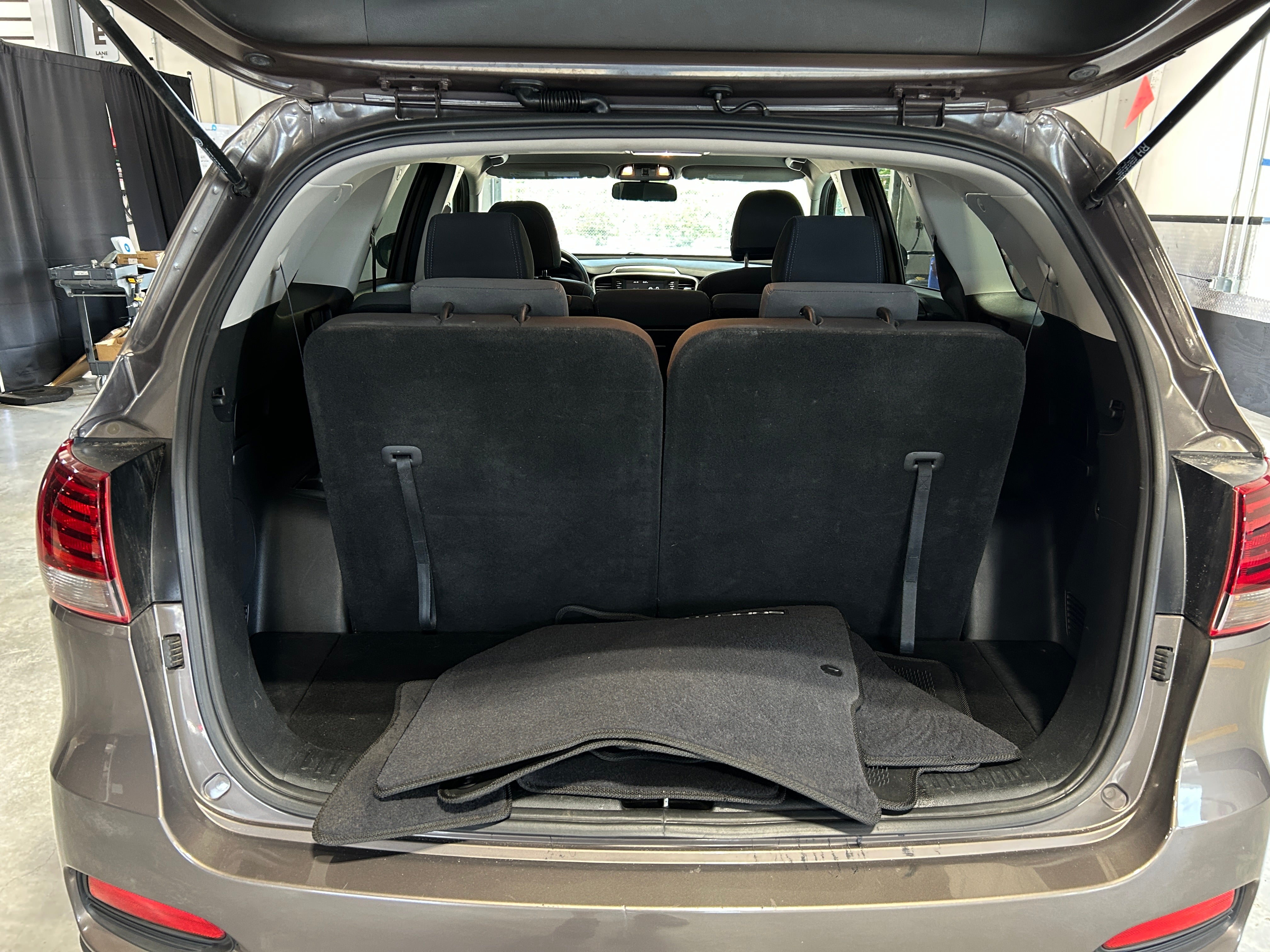 2019 Kia Sorento LX 7