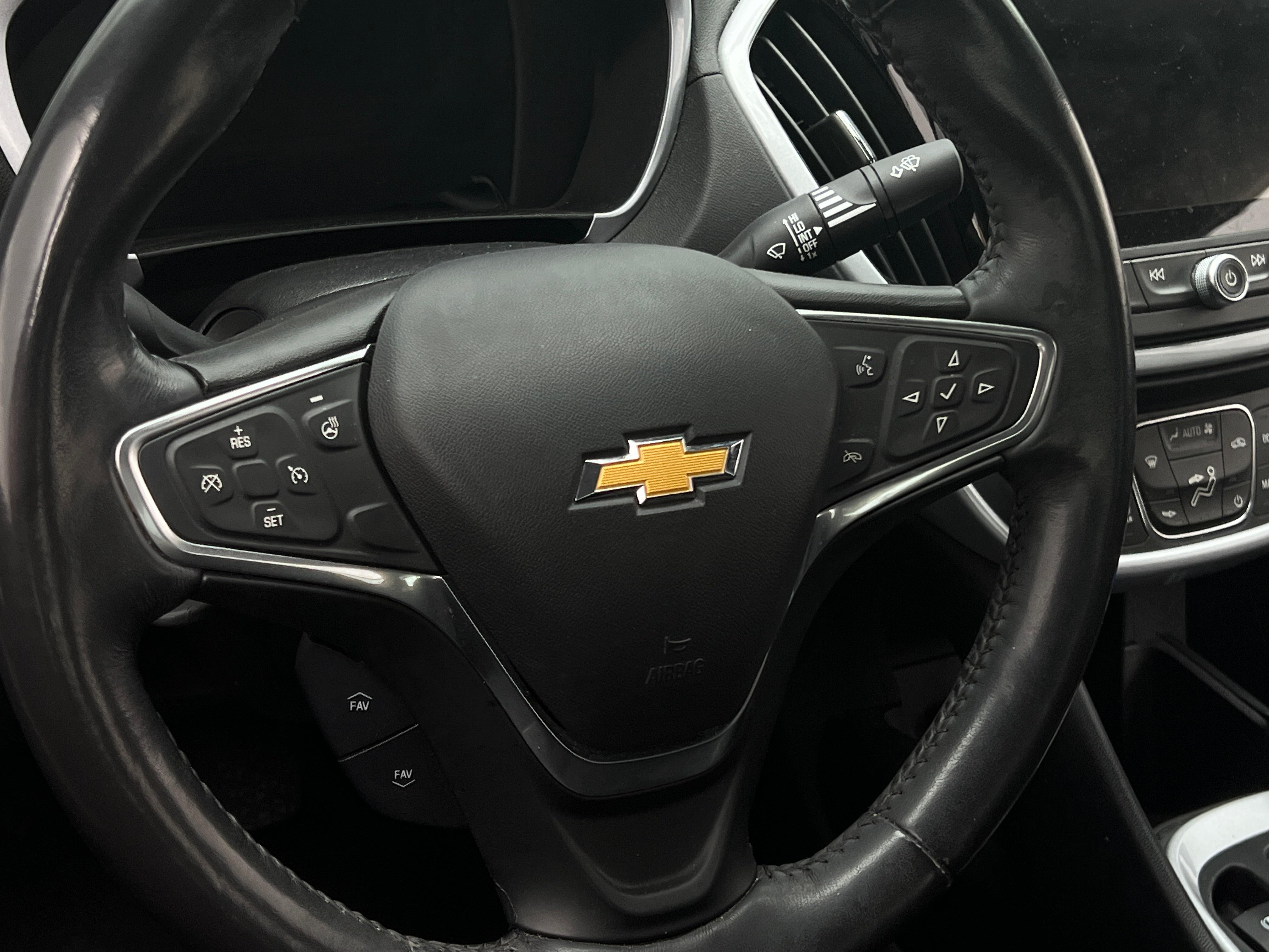 2018 Chevrolet Volt LT 5