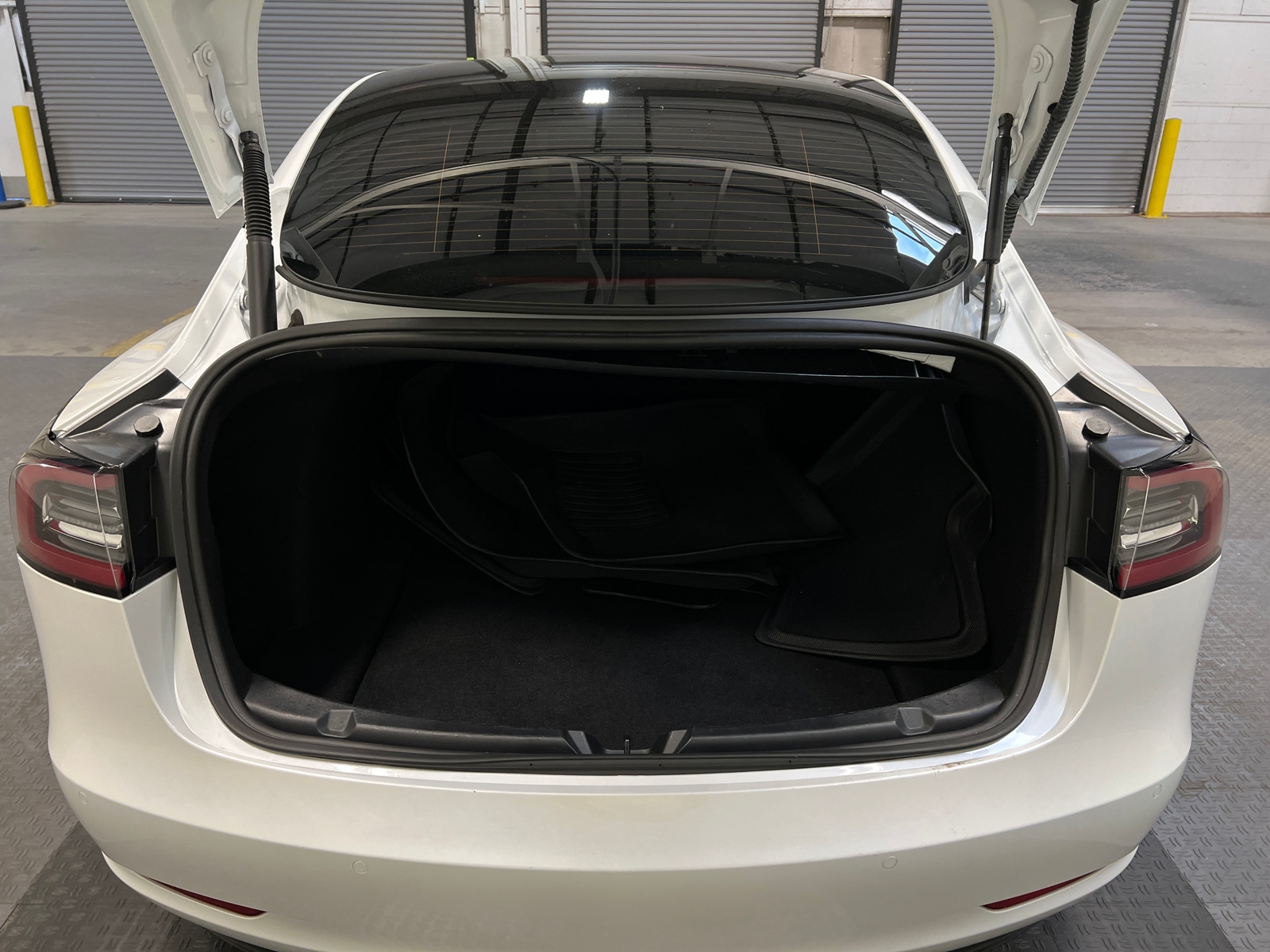 Thumbnail: 2022 Tesla Model 3 - 6