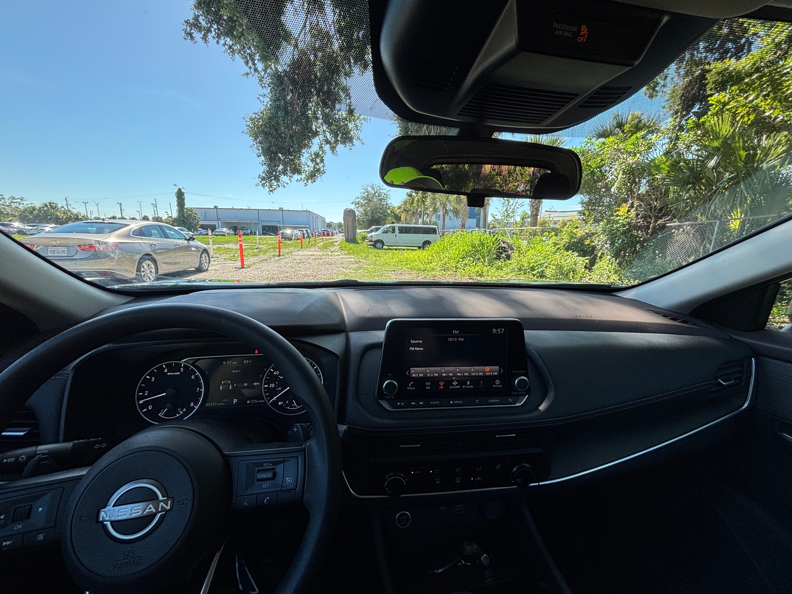 Thumbnail: 2023 Nissan Rogue - 3