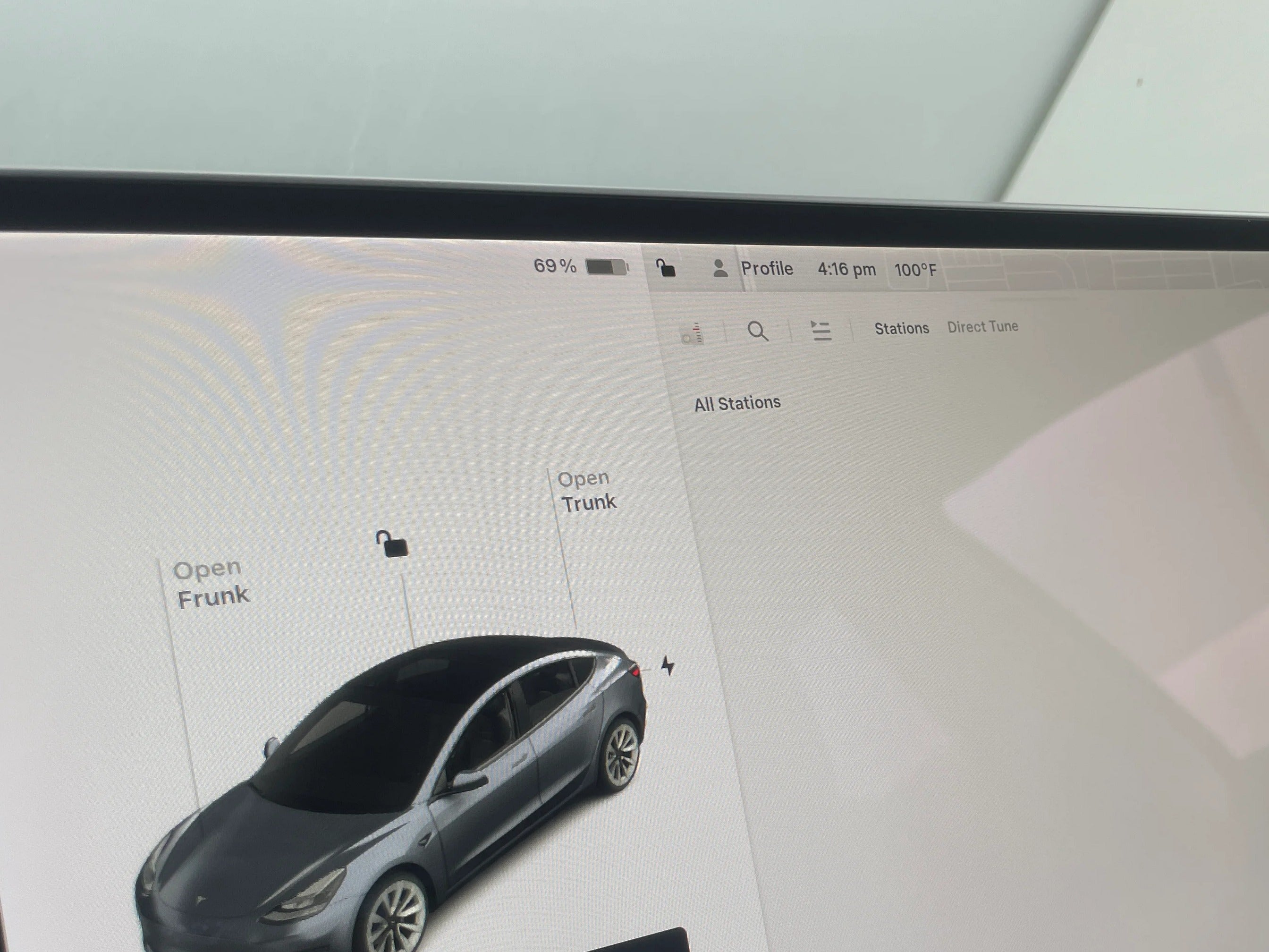 2022 Tesla Model 3 Long Range 3