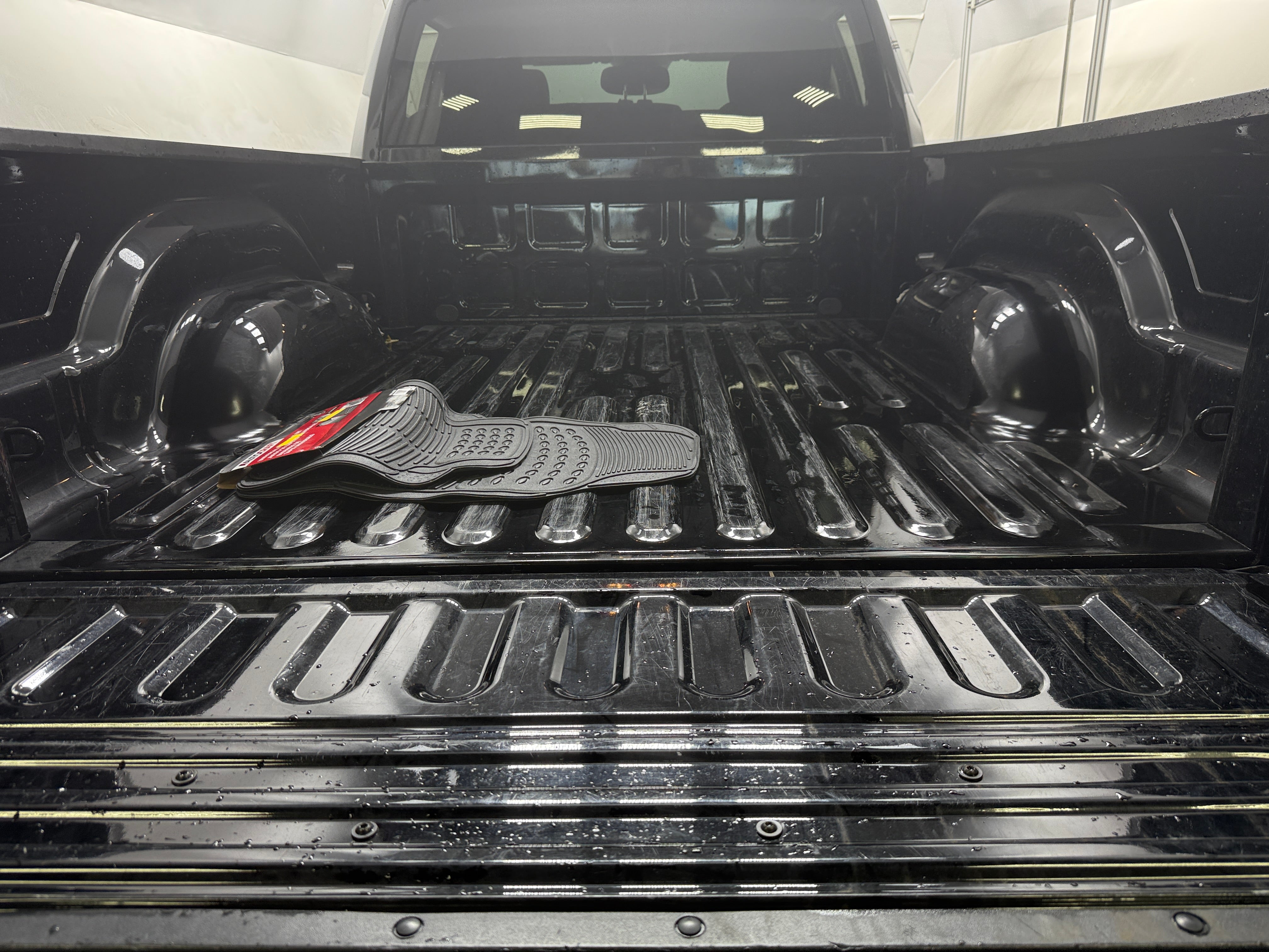 Thumbnail: 2024 RAM 1500 Classic - 7