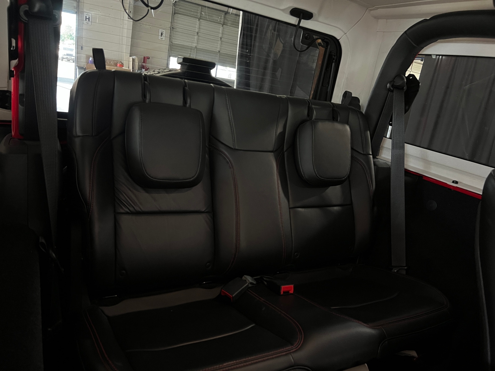 Thumbnail: 2018 Jeep Wrangler - 5