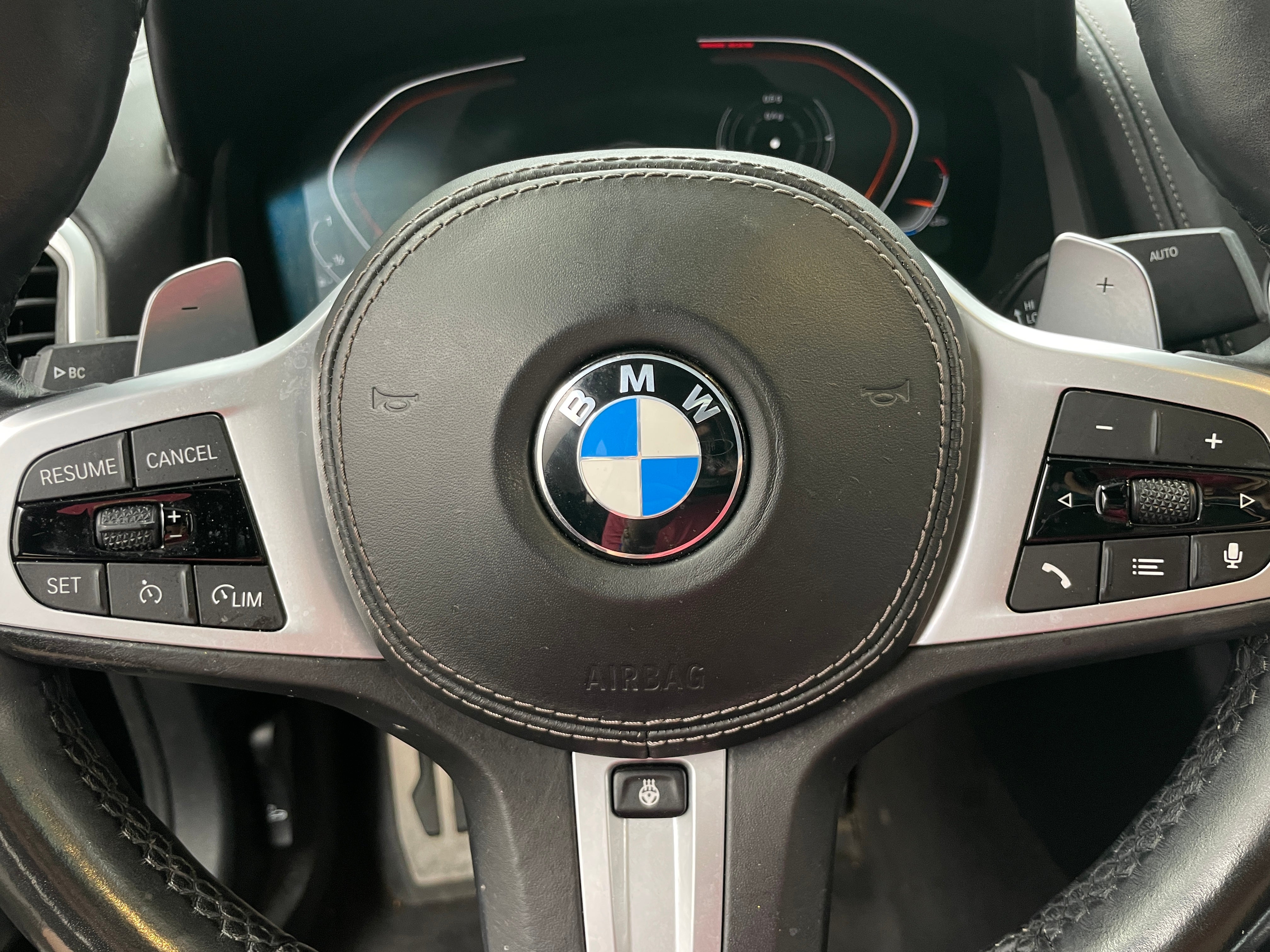 2022 BMW 8 Series 840i xDrive 4