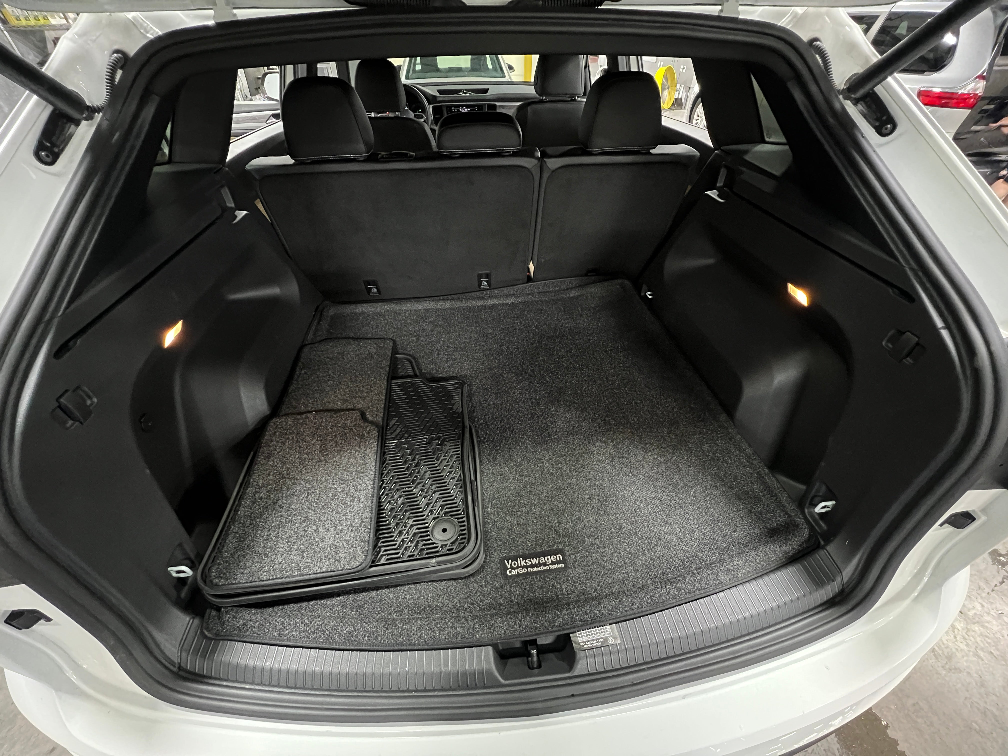 2021 Volkswagen Atlas SE 6