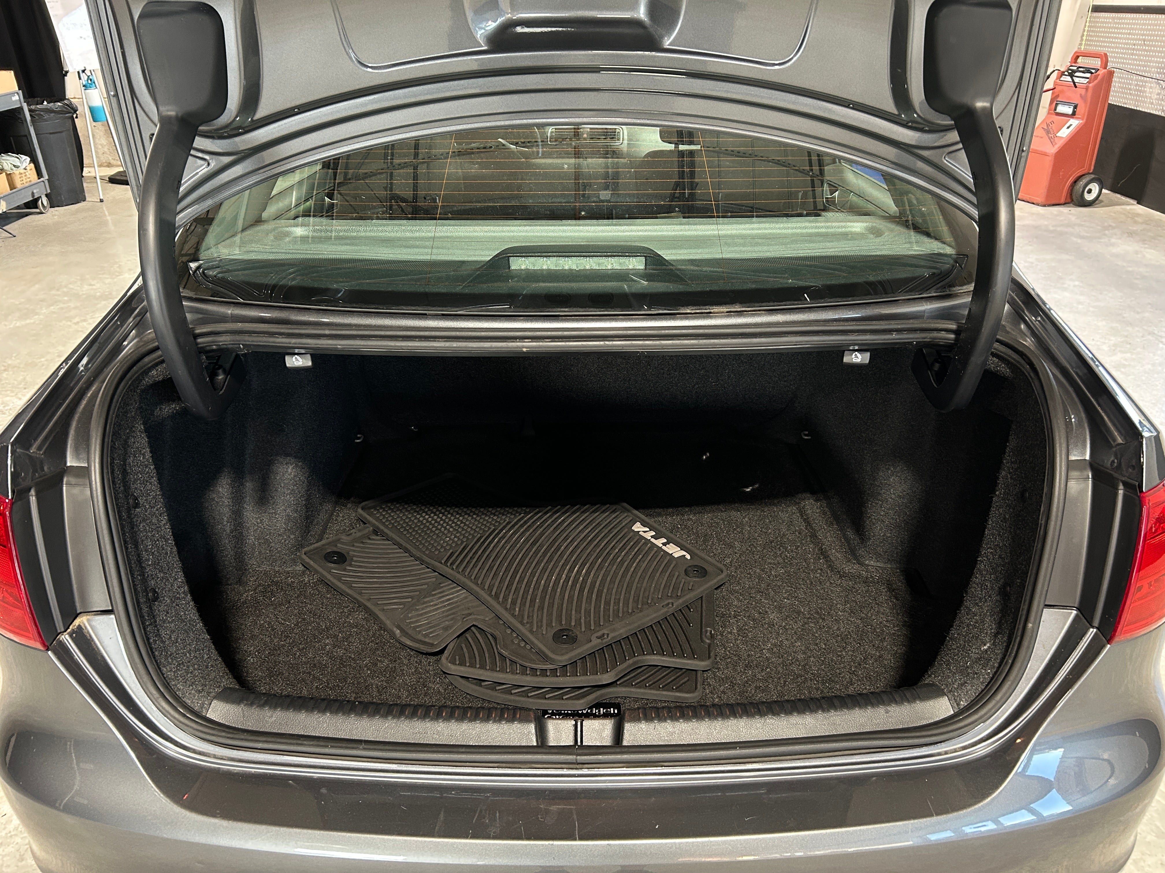 2013 Volkswagen Jetta S 7