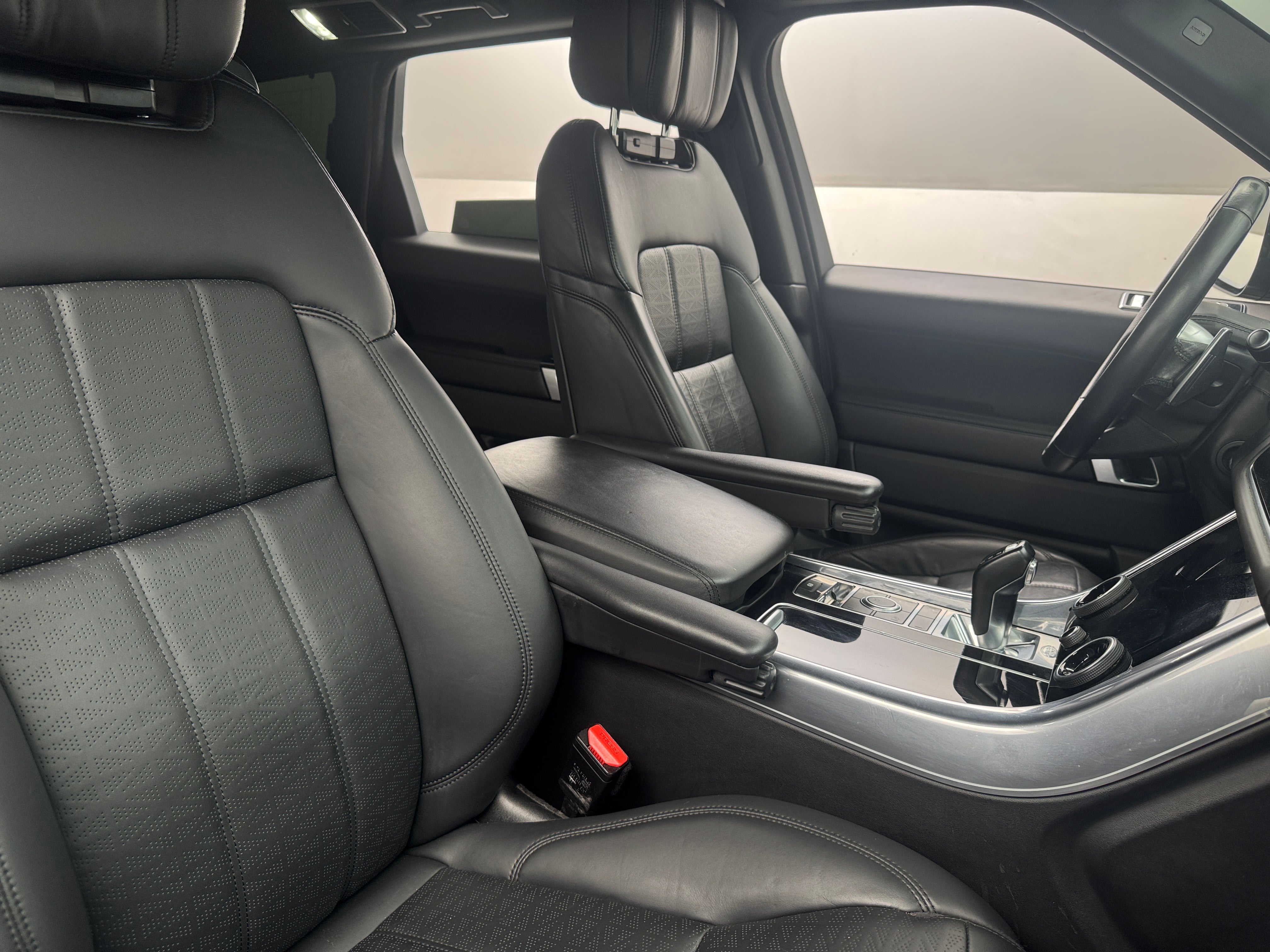 2018 Land Rover Range Rover Sport HSE Dynamic 2