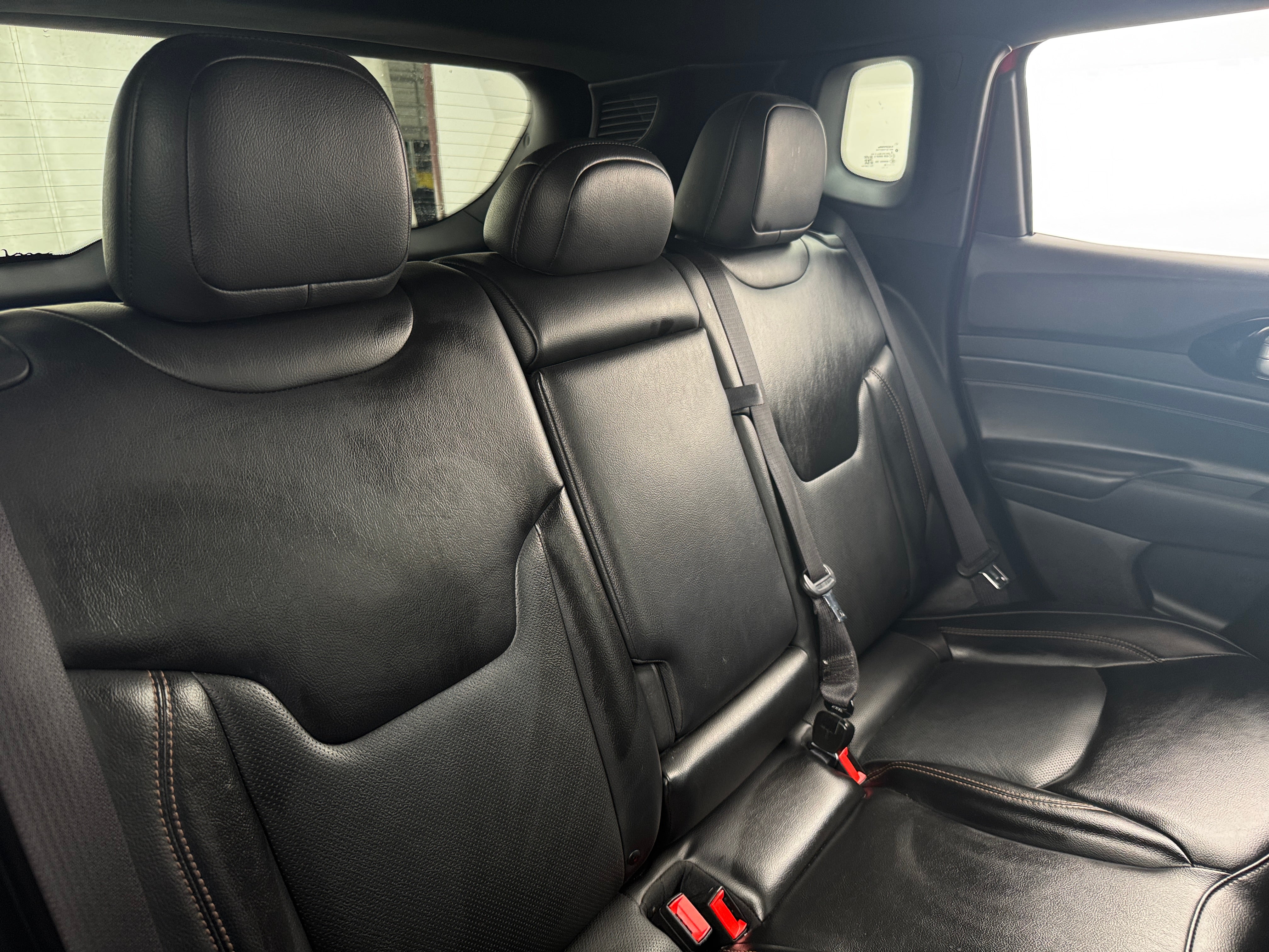 2023 Jeep Compass Red Edition 5