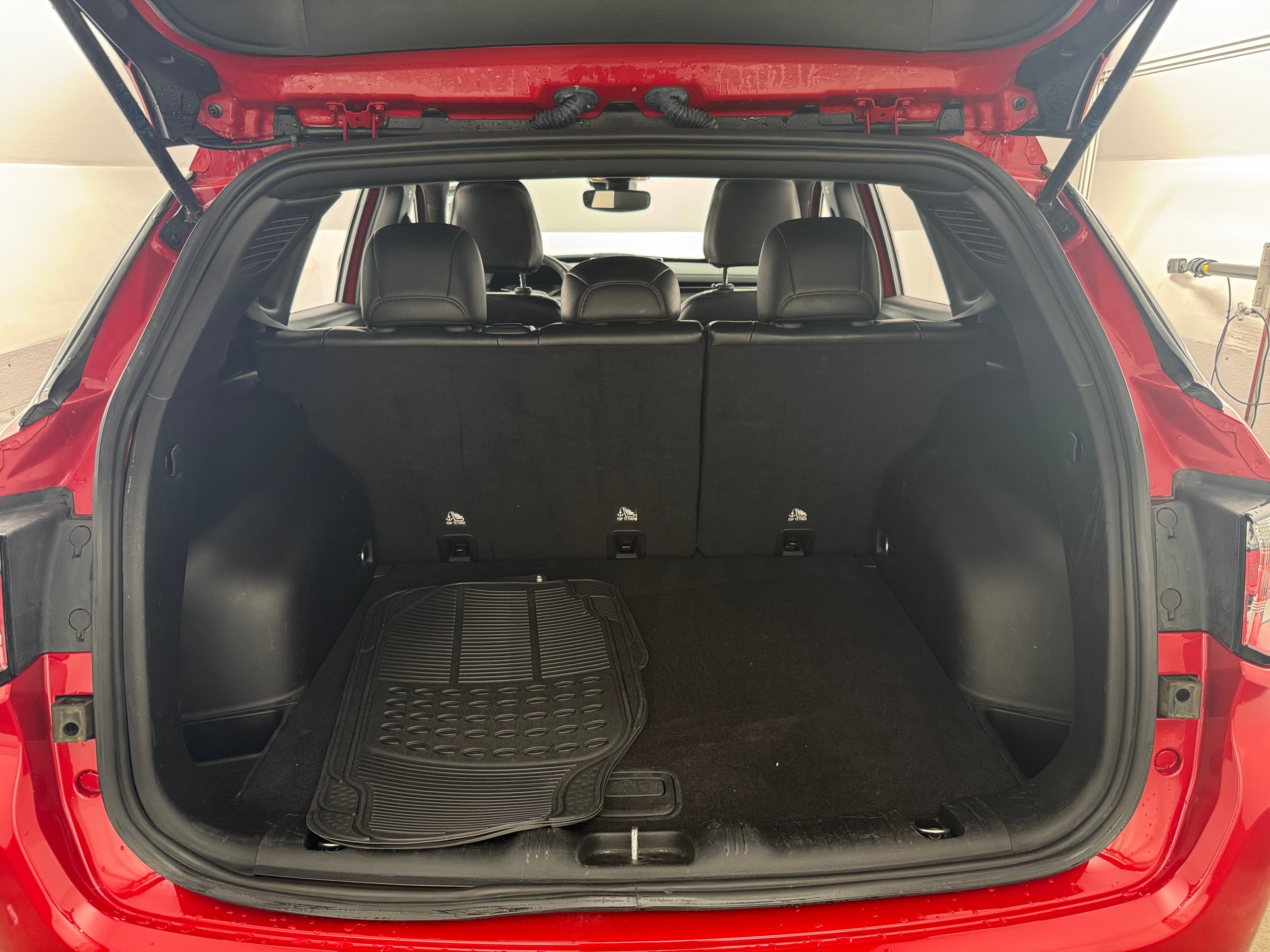 2023 Jeep Compass Red Edition 6