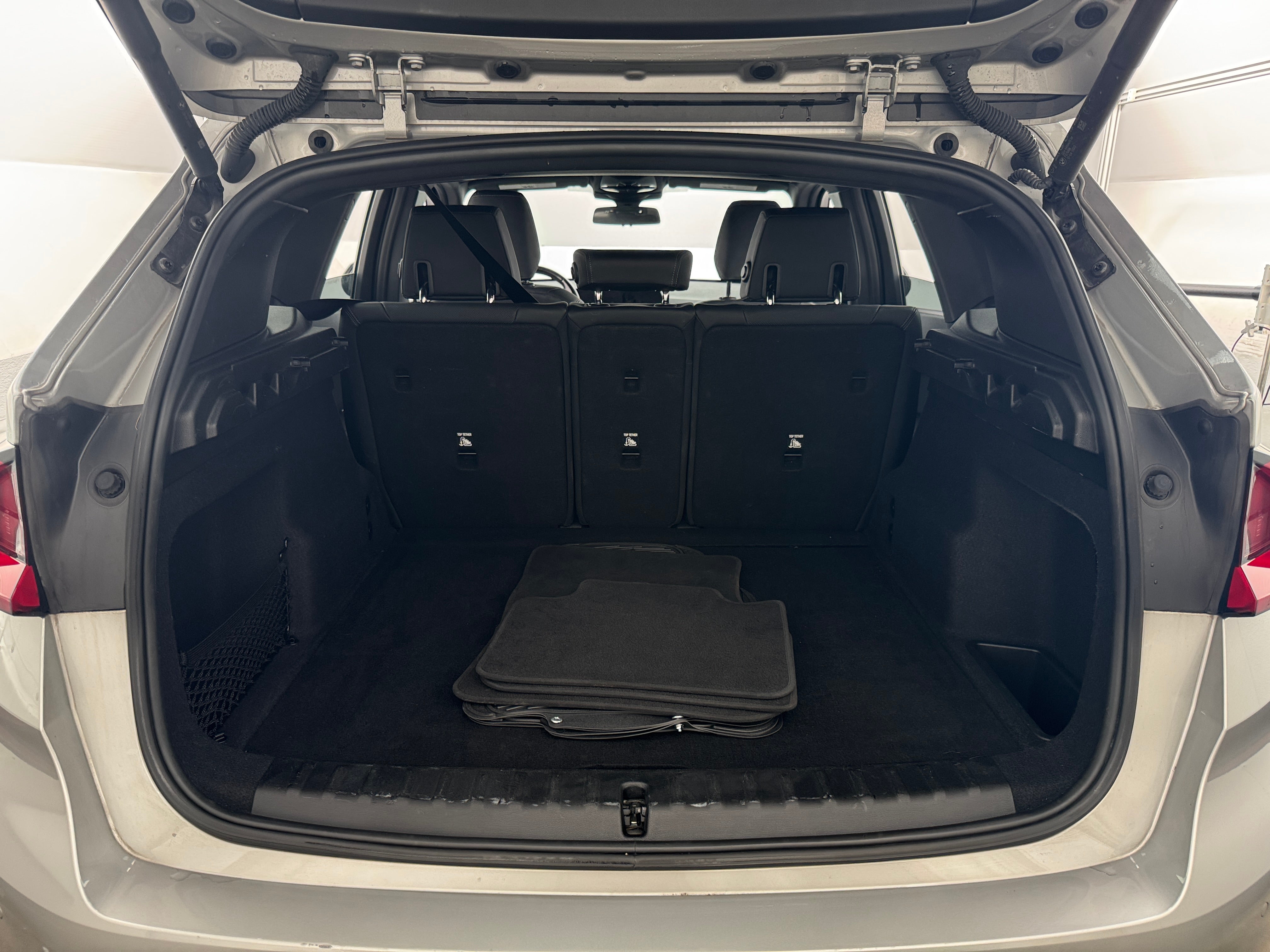 2023 BMW X1 xDrive28i 6