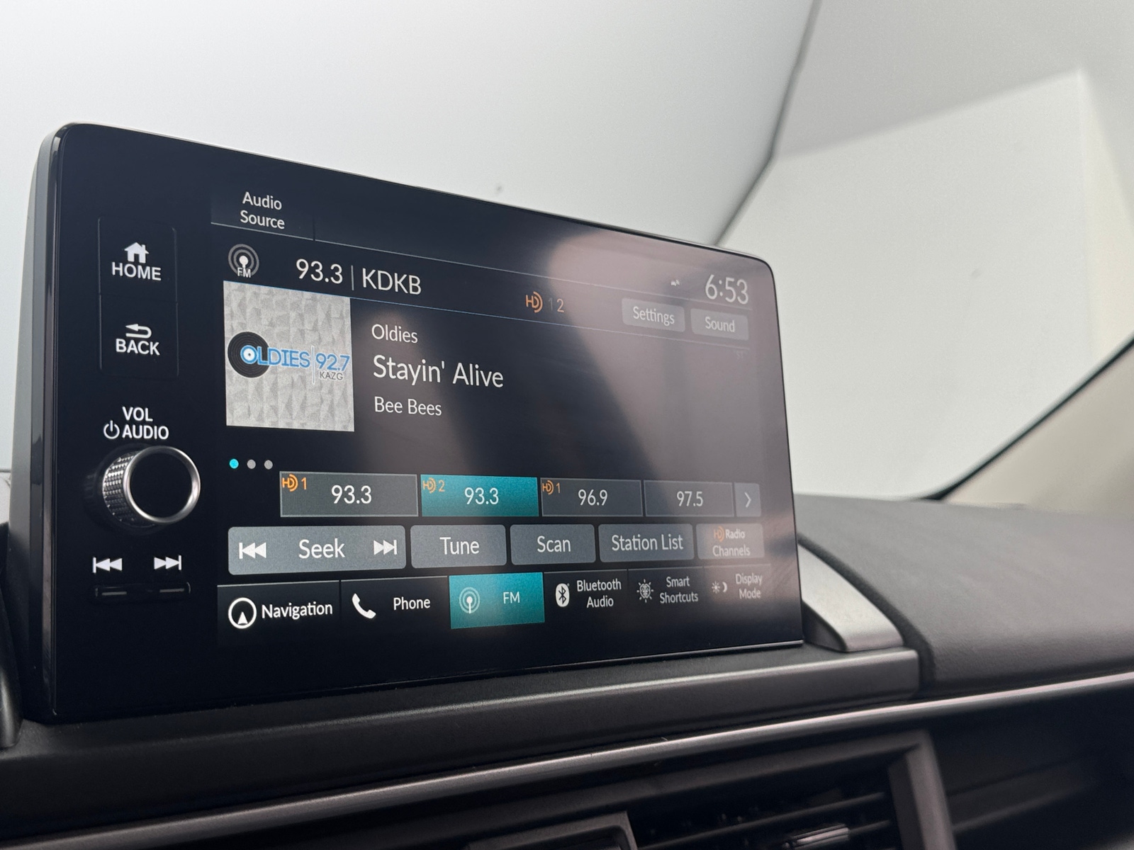 Thumbnail: 2023 Honda Pilot - 3