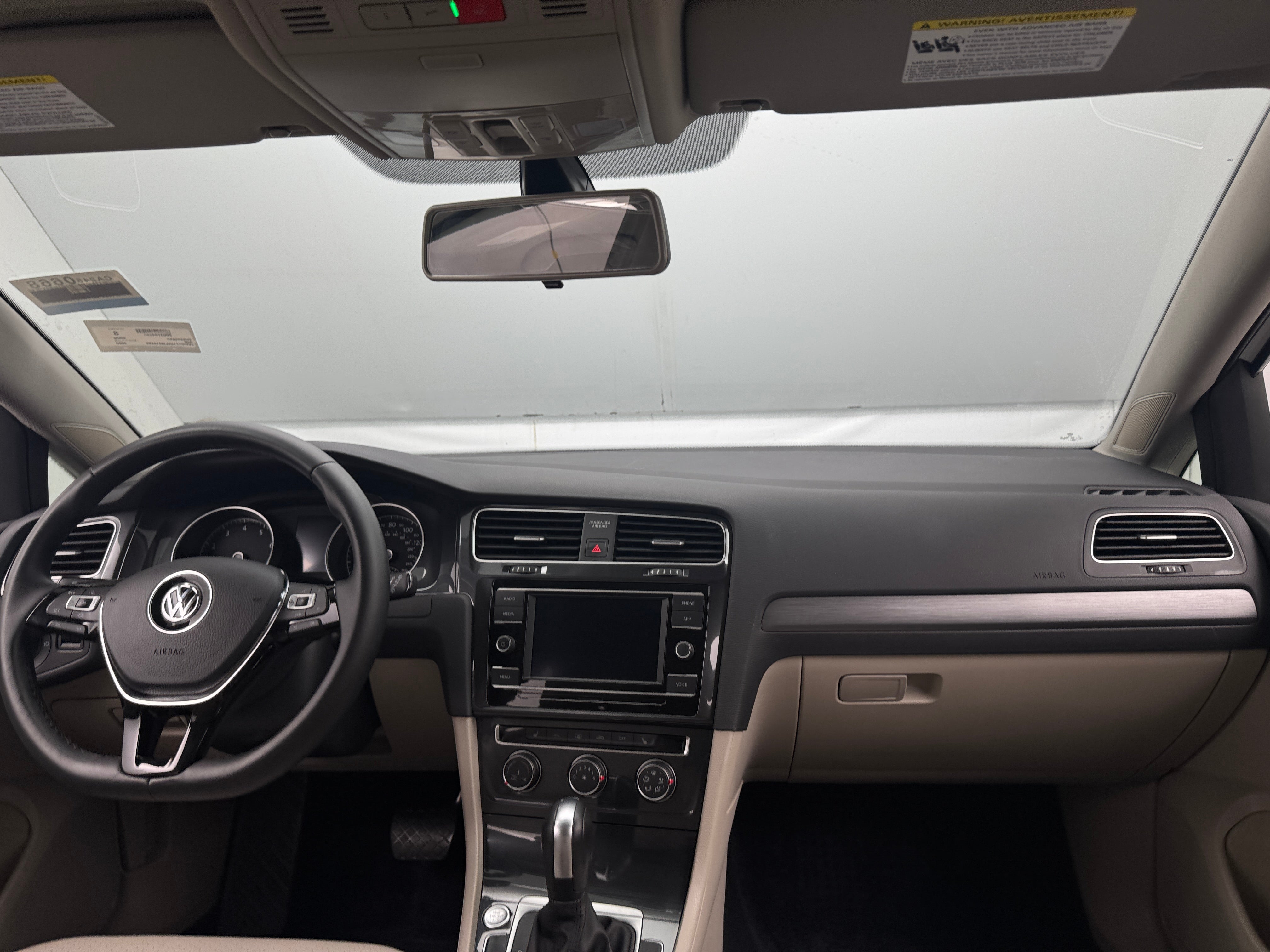 2020 Volkswagen Golf S 3