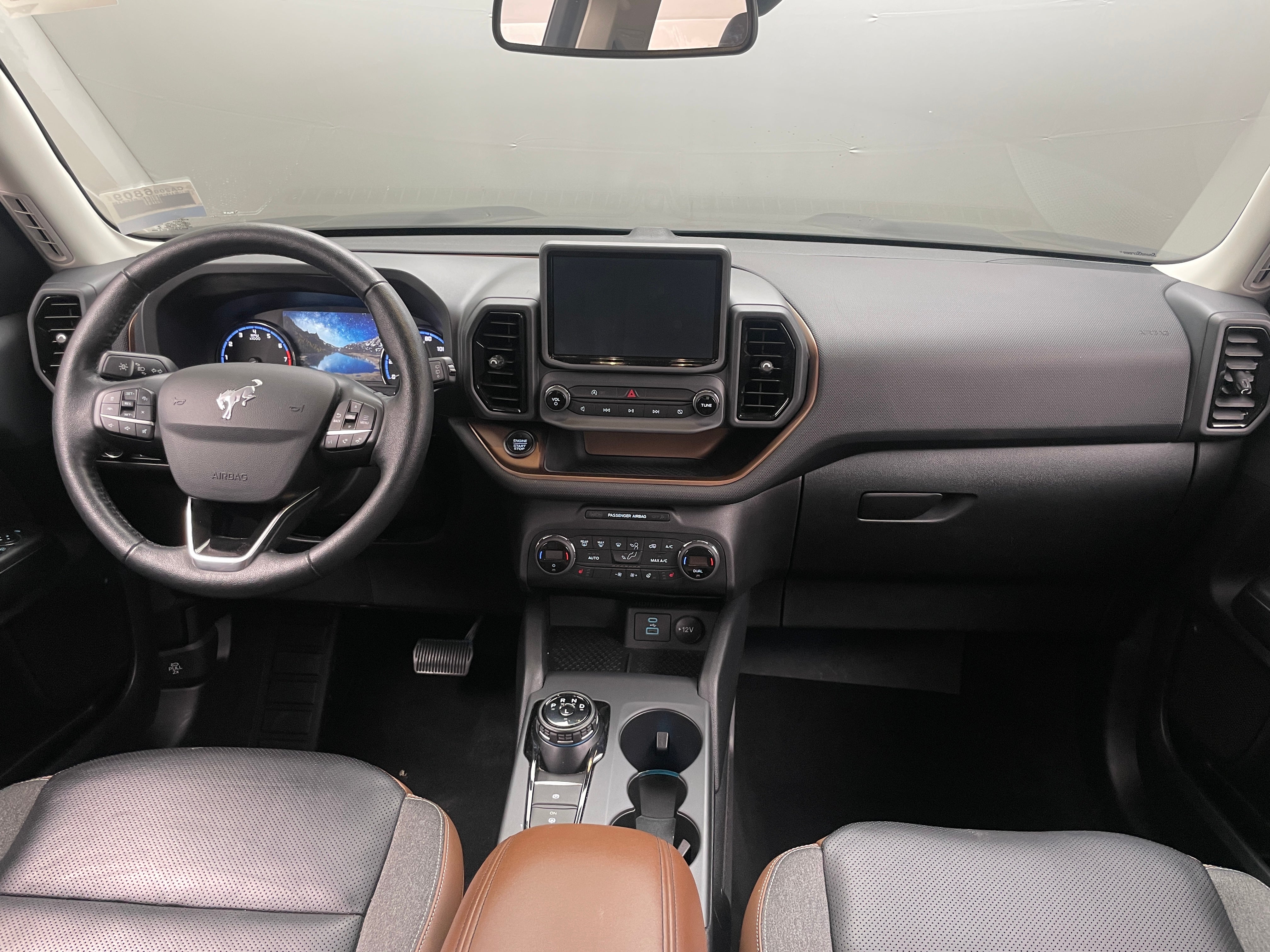 2021 Ford Bronco Sport Outer Banks 2