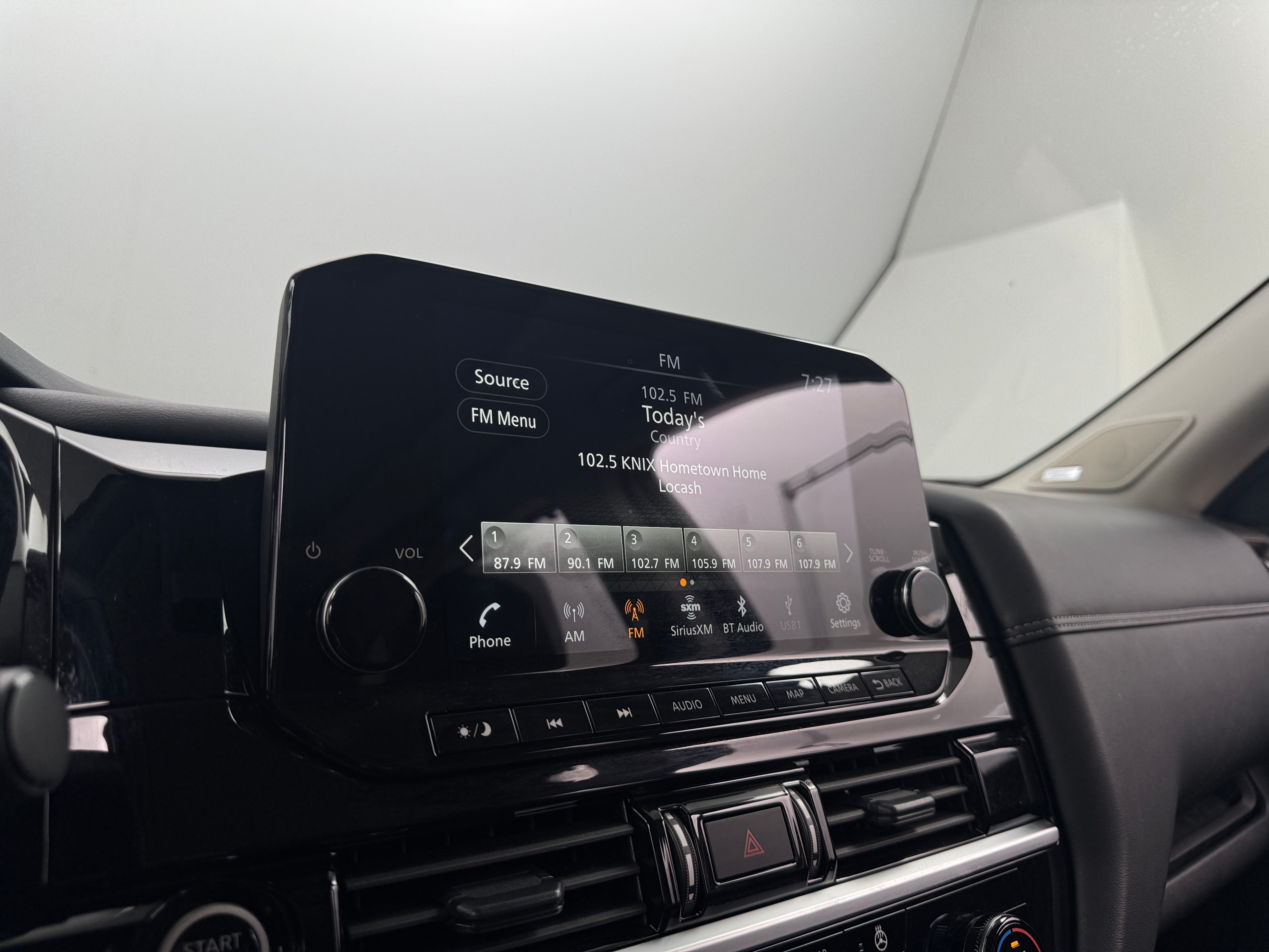 Thumbnail: 2024 Nissan Pathfinder - 3