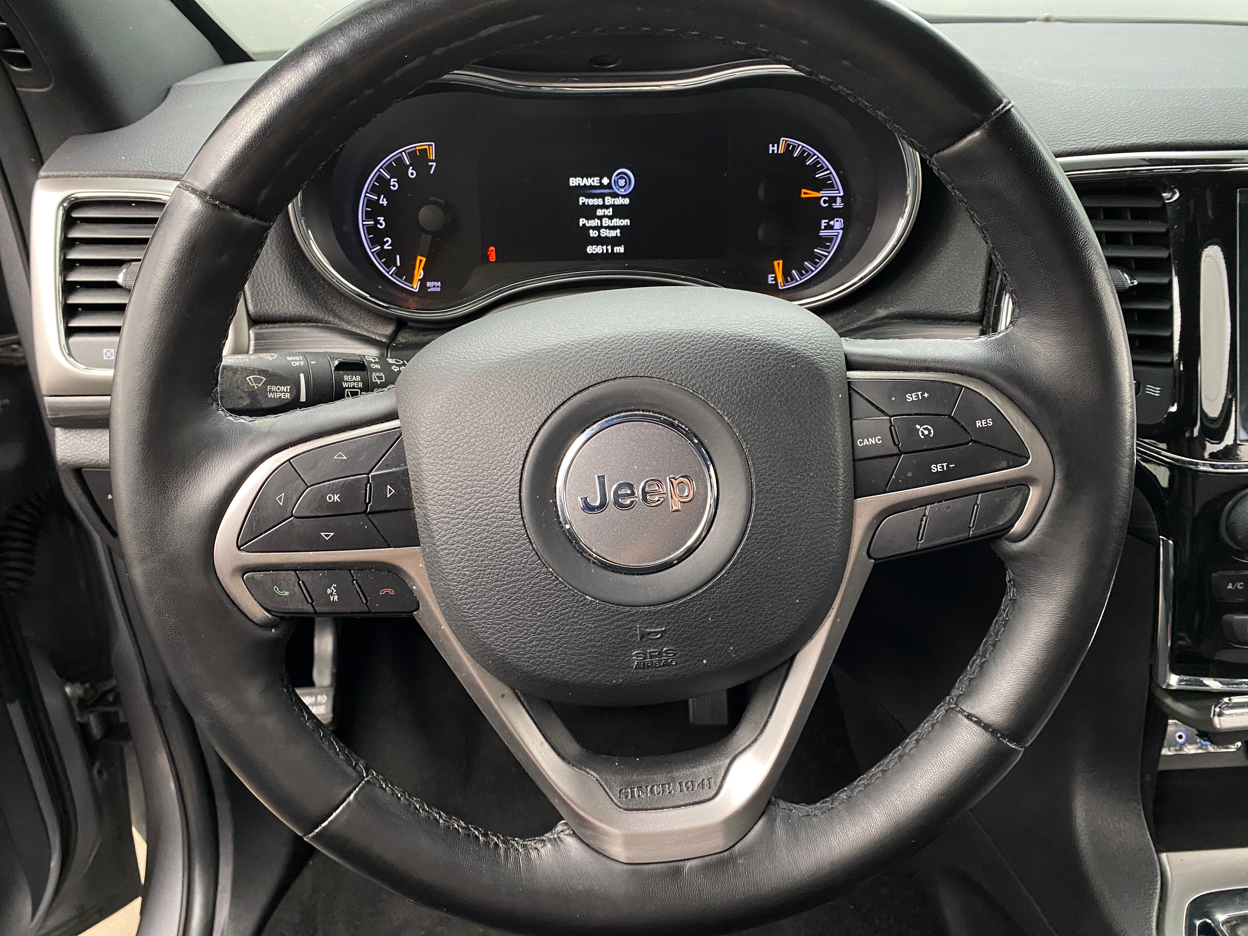 2021 Jeep Grand Cherokee Laredo 5