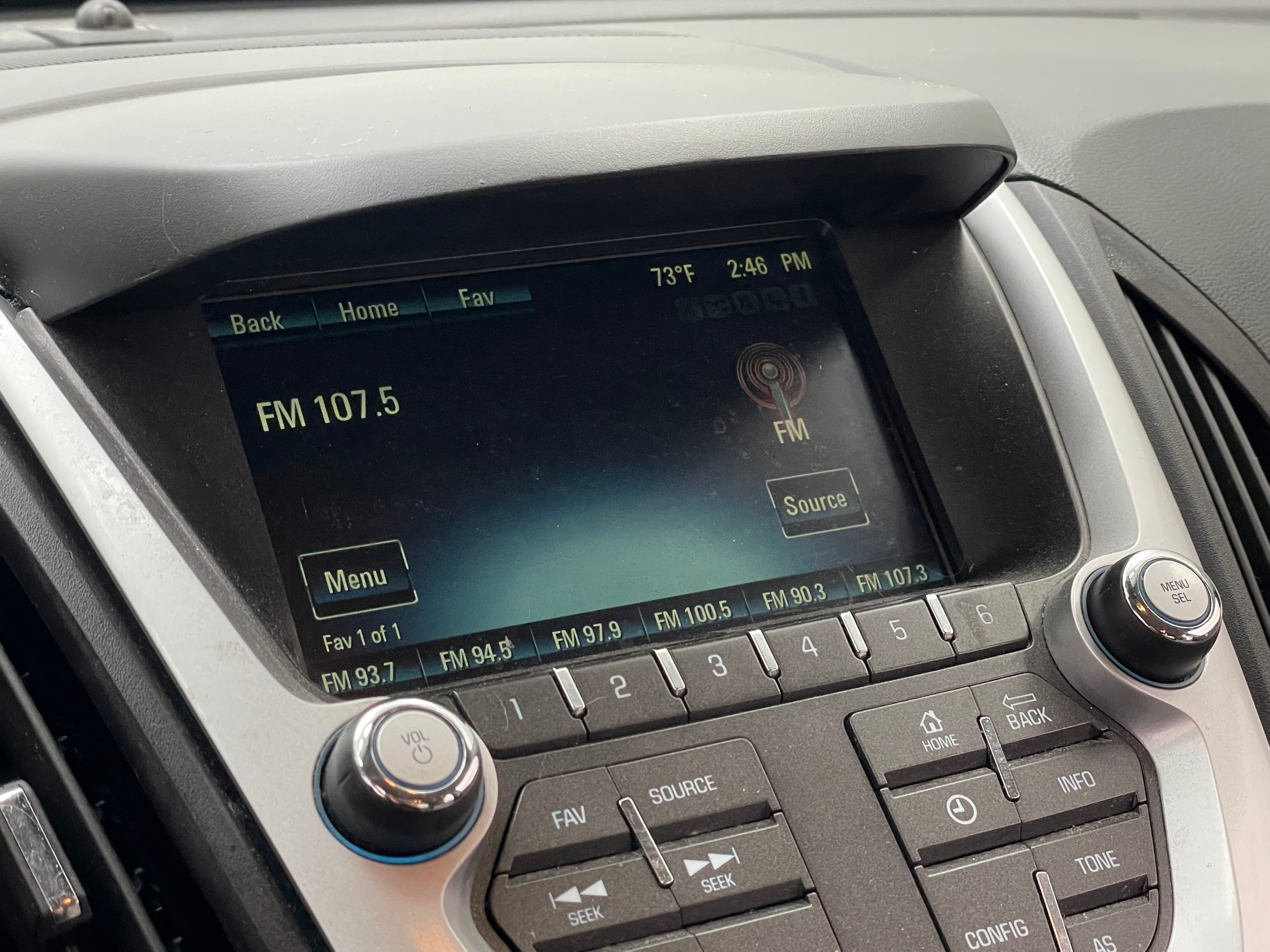 Thumbnail: 2017 Chevrolet Equinox - 3