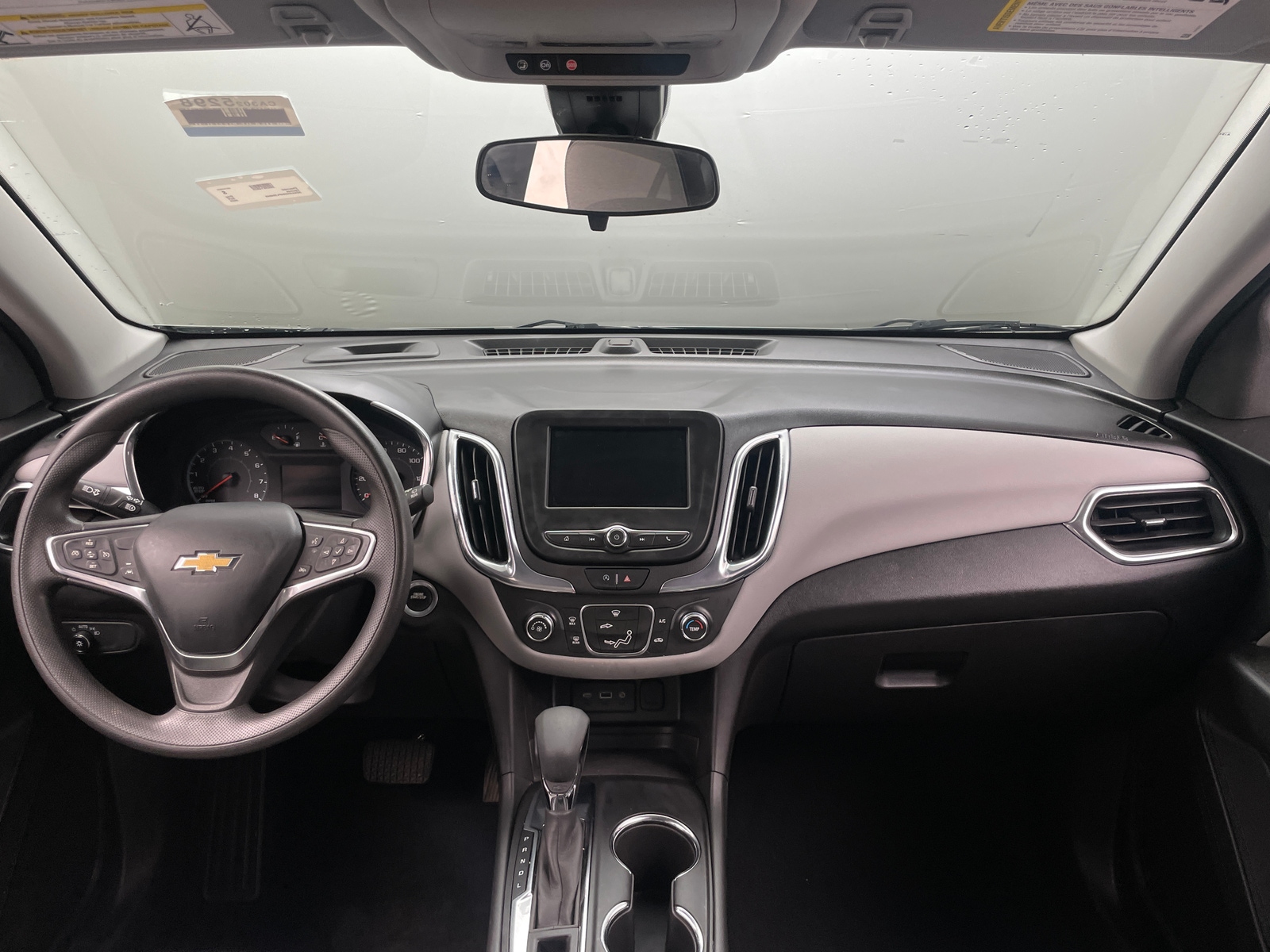 Thumbnail: 2023 Chevrolet Equinox - 3
