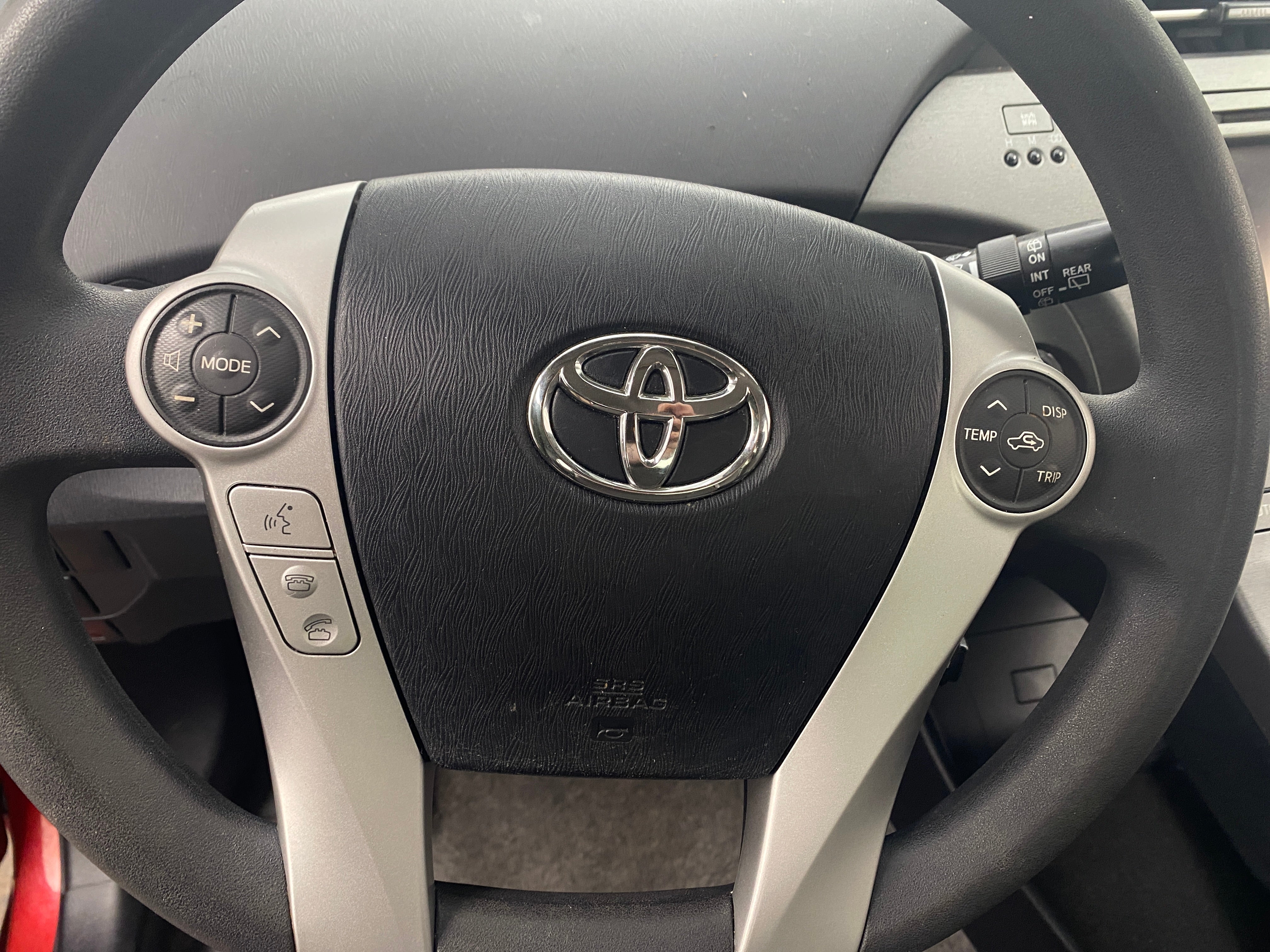 2014 Toyota Prius Three 5