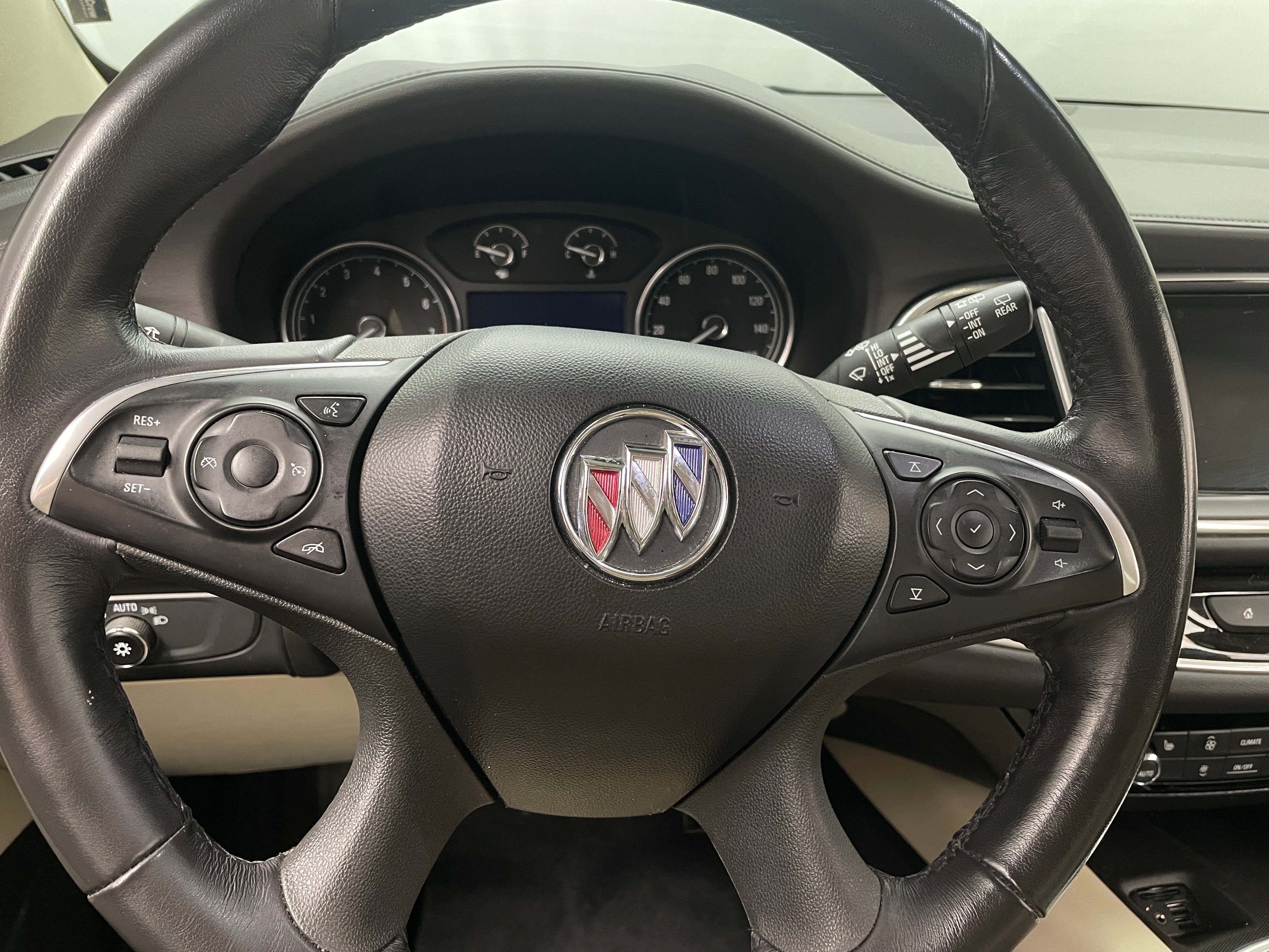 2021 Buick Enclave Essence 4