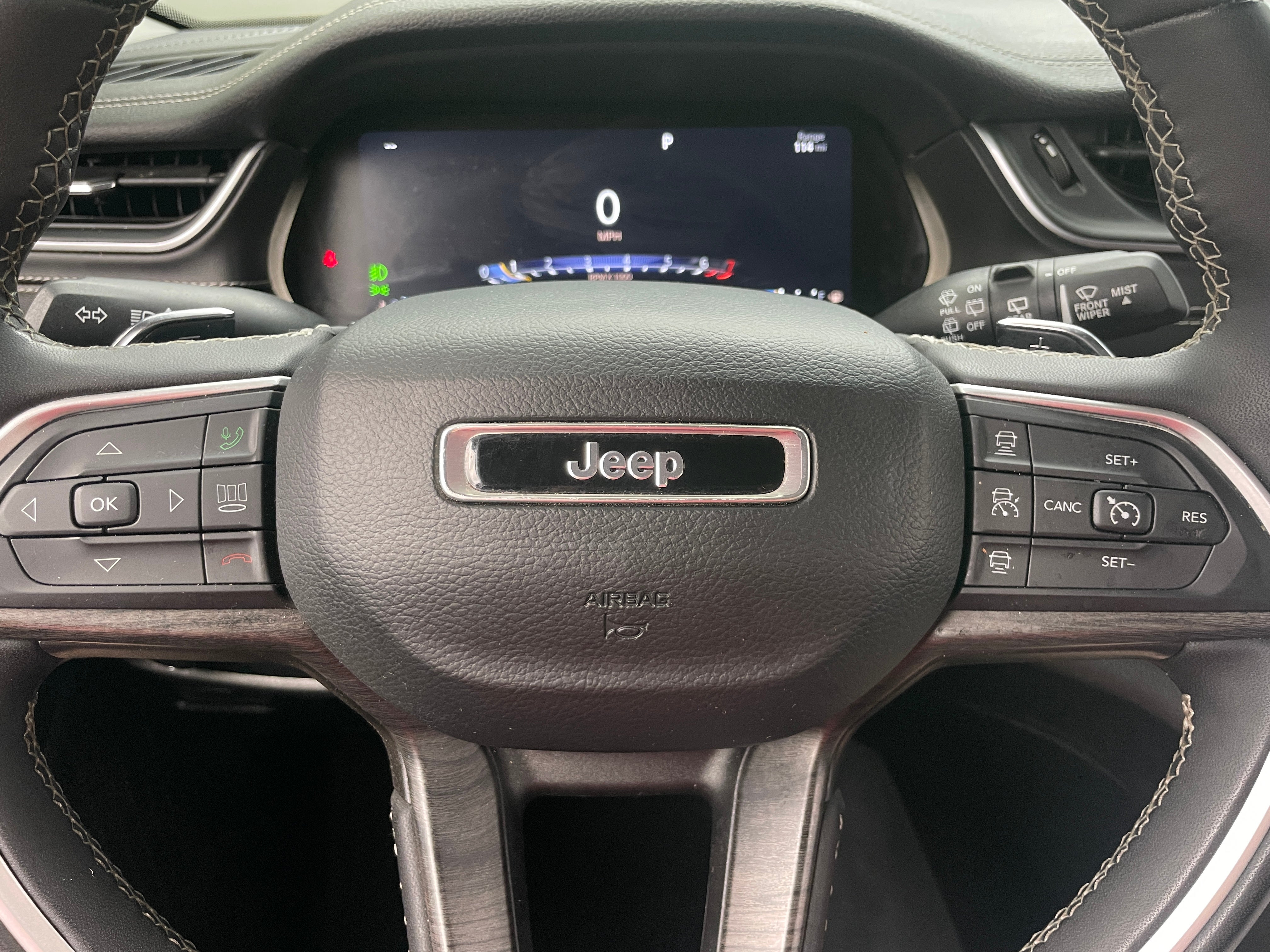 2023 Jeep Grand Cherokee L Limited Edition 5
