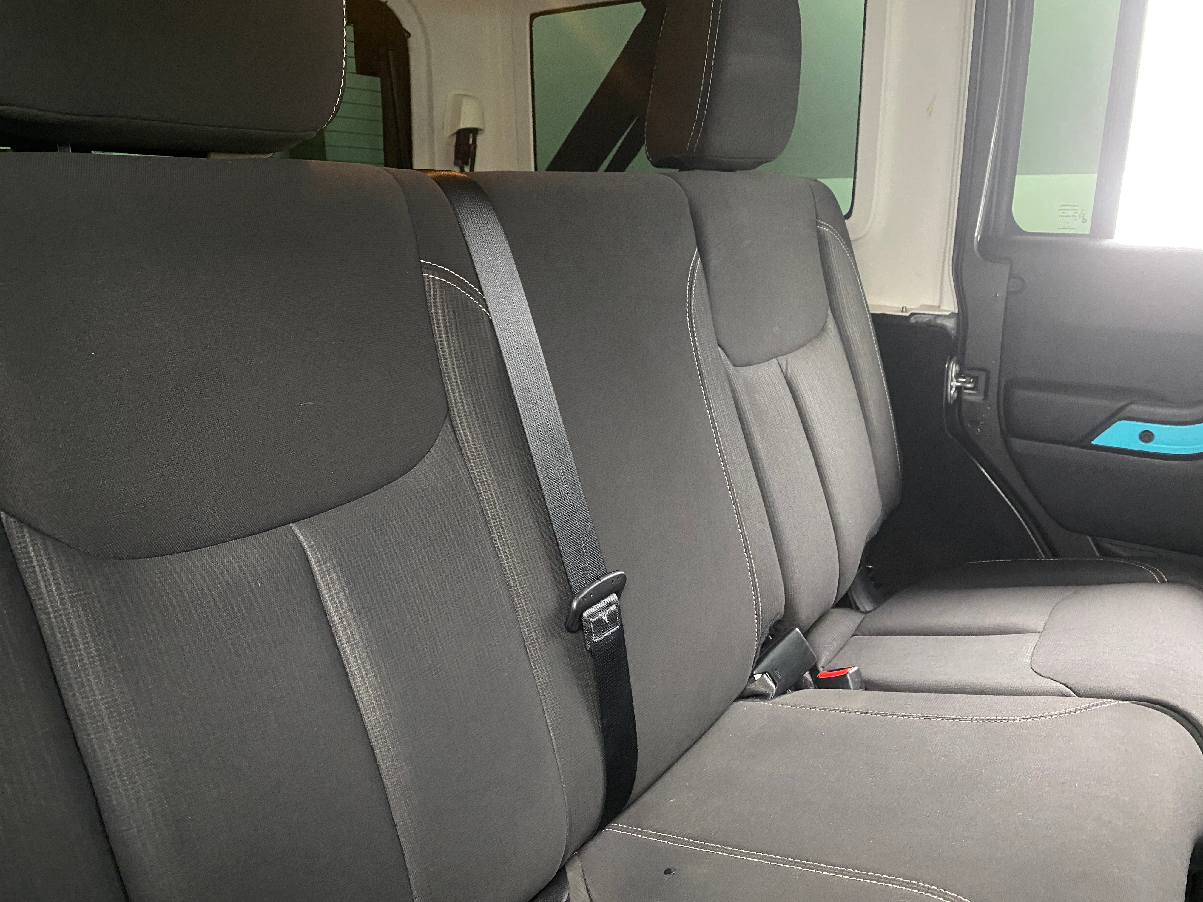 2017 Jeep Wrangler Unlimited Sahara 6