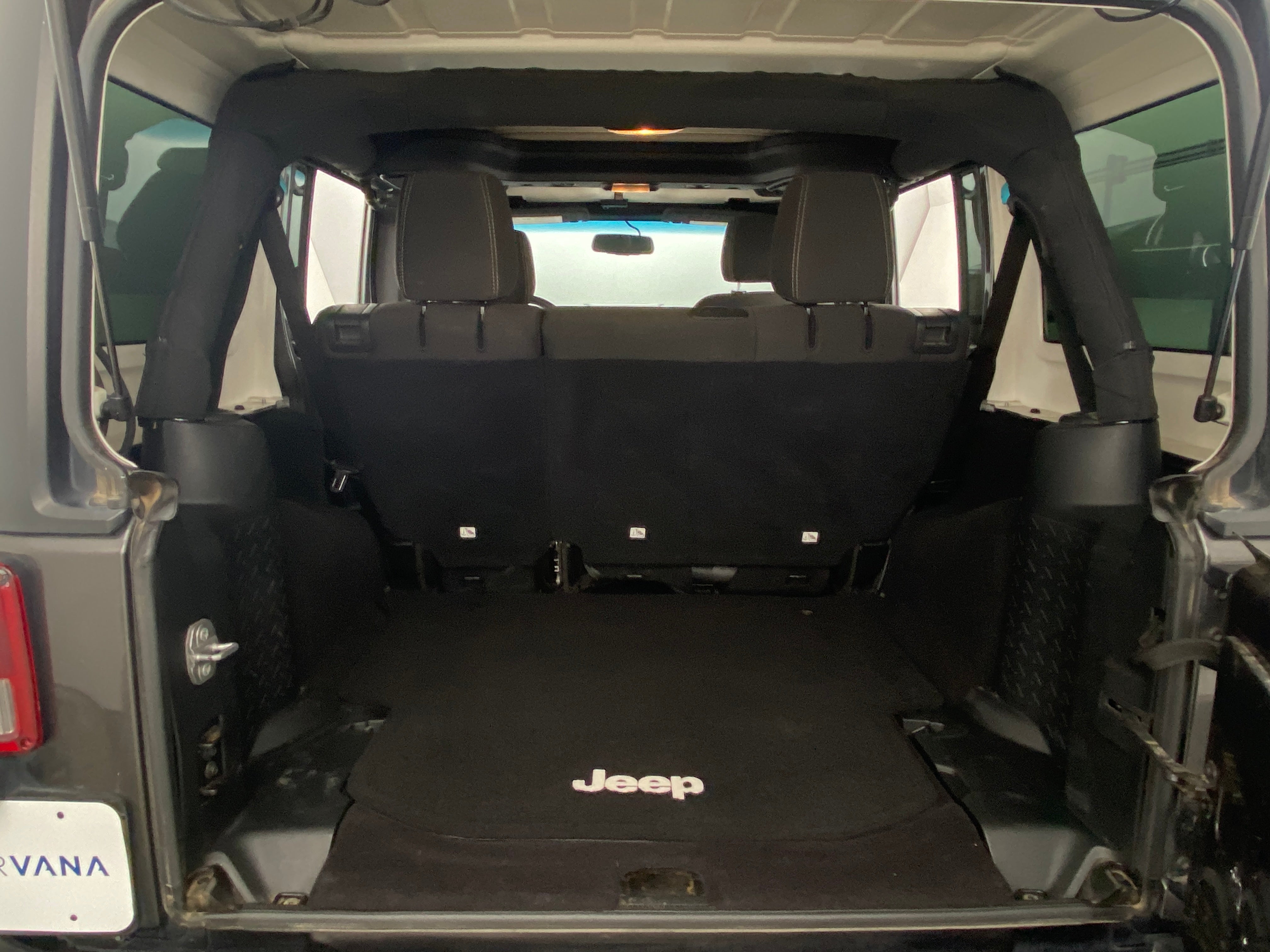 2017 Jeep Wrangler Unlimited Sahara 7