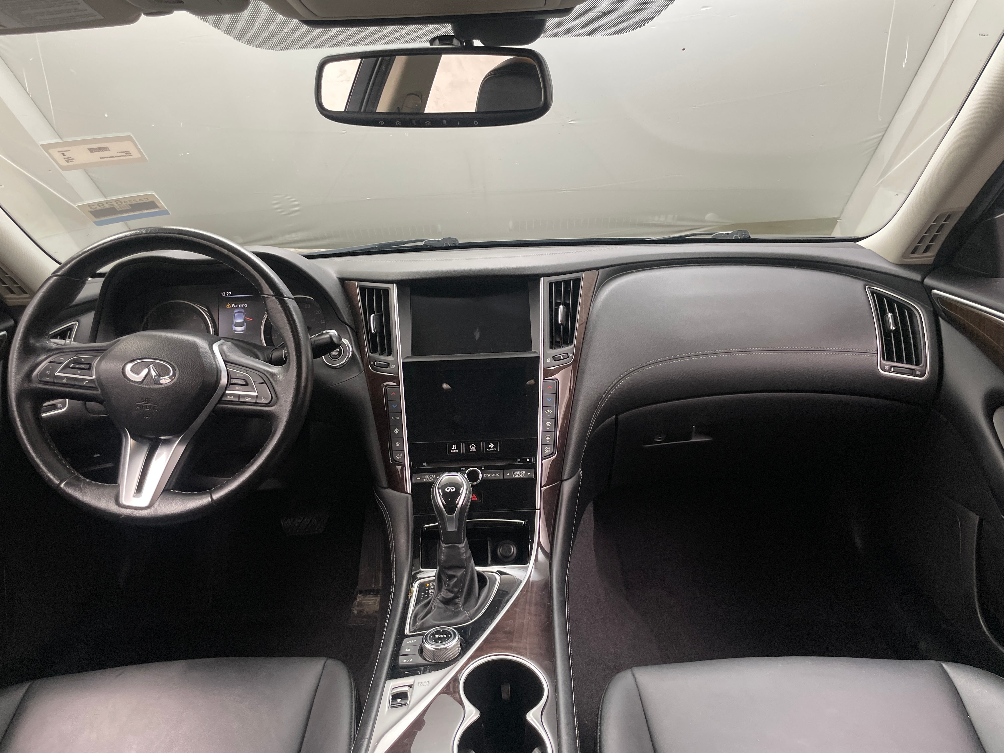 2018 INFINITI Q50 Luxe 3