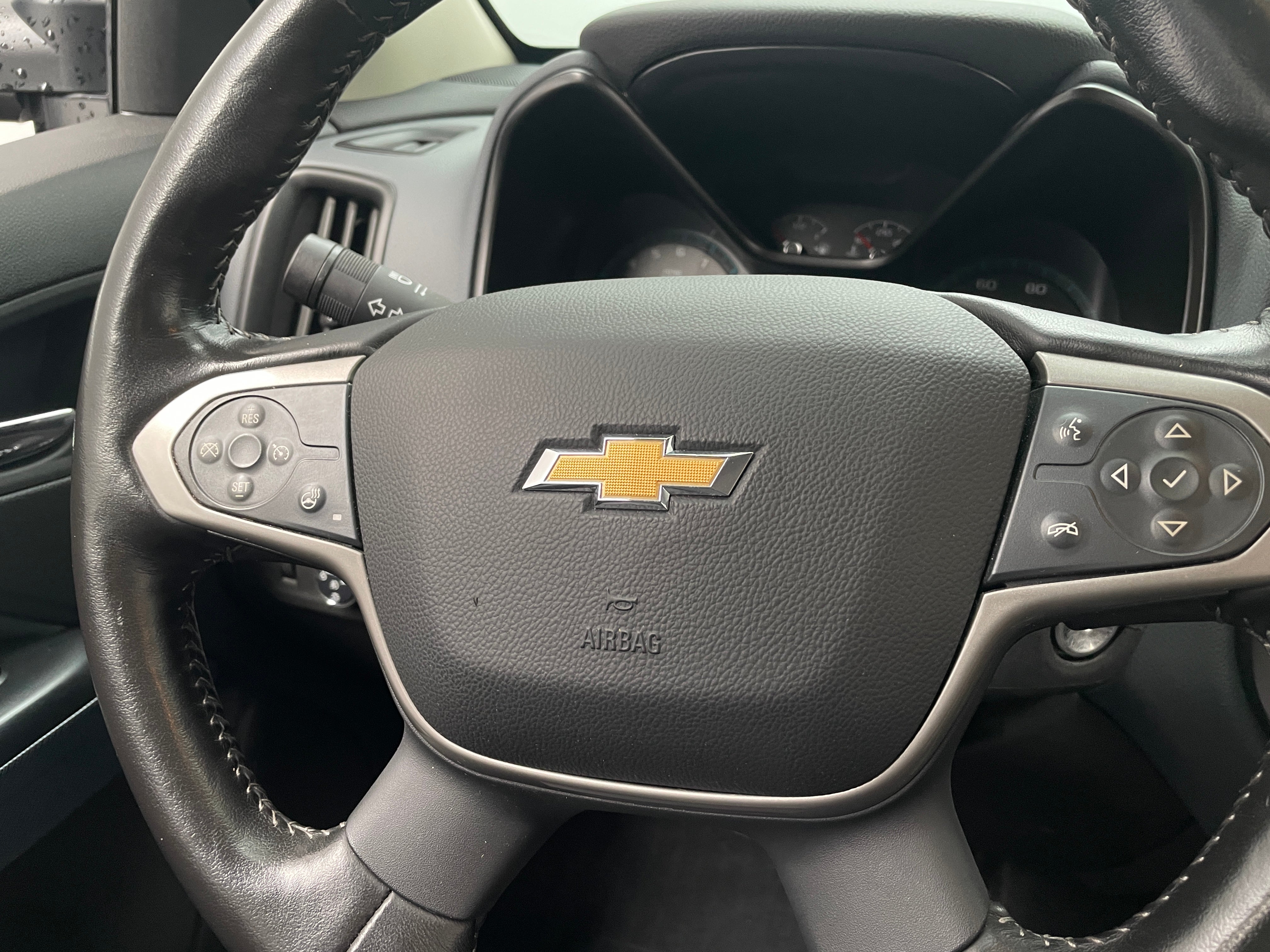 Thumbnail: 2022 Chevrolet Colorado - 4