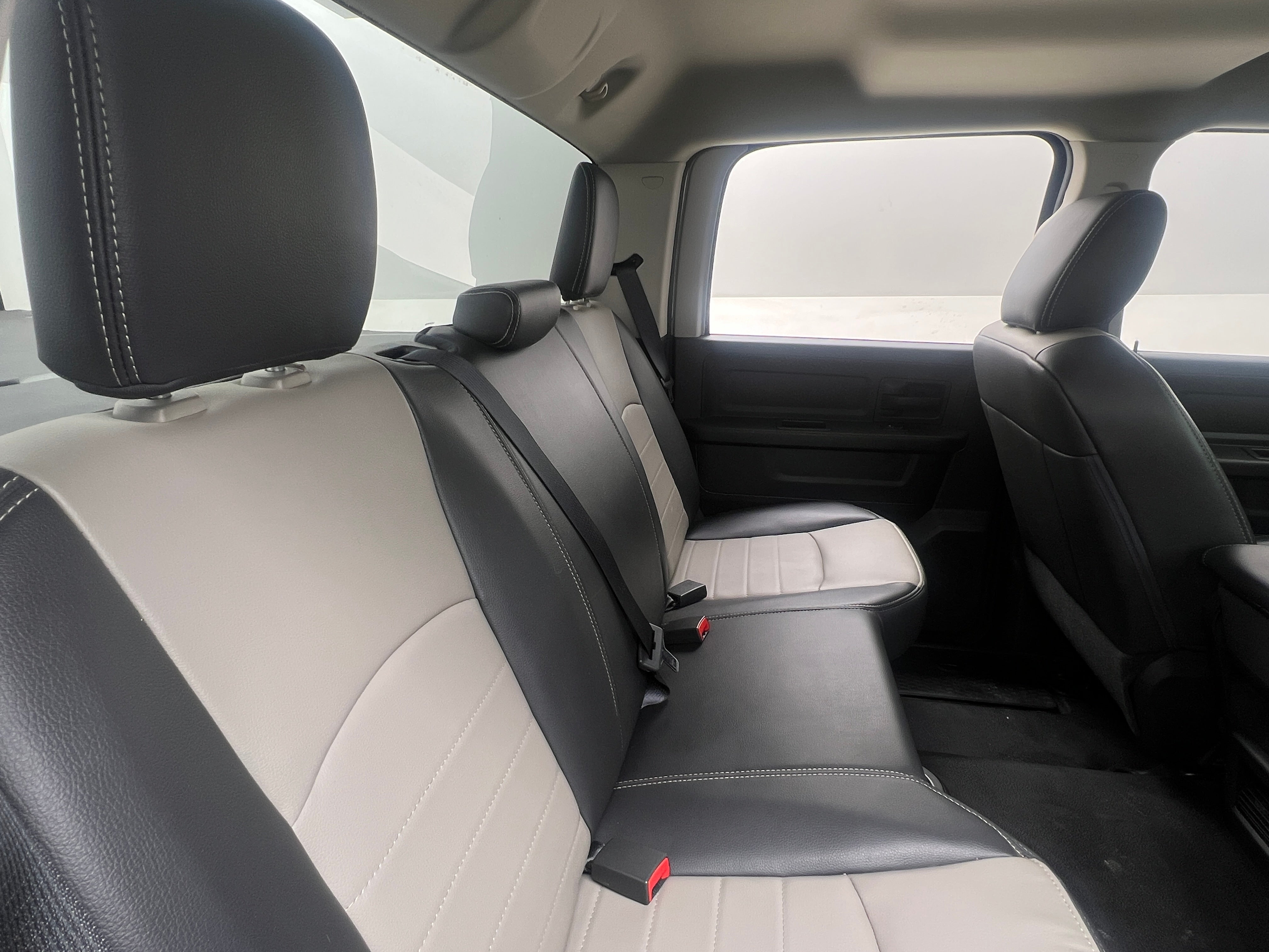 2012 RAM 1500 ST 6