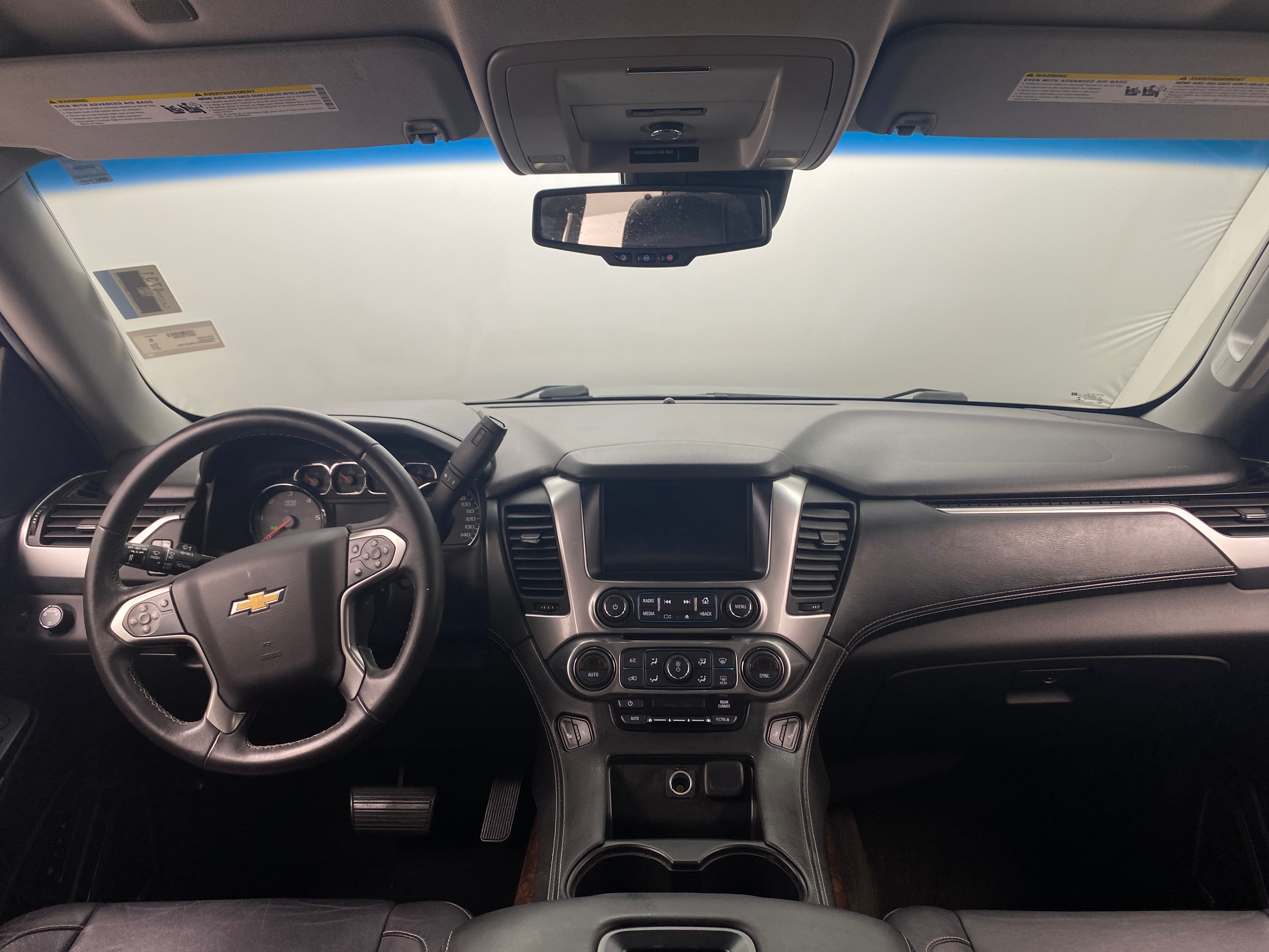 2017 Chevrolet Suburban LT 2