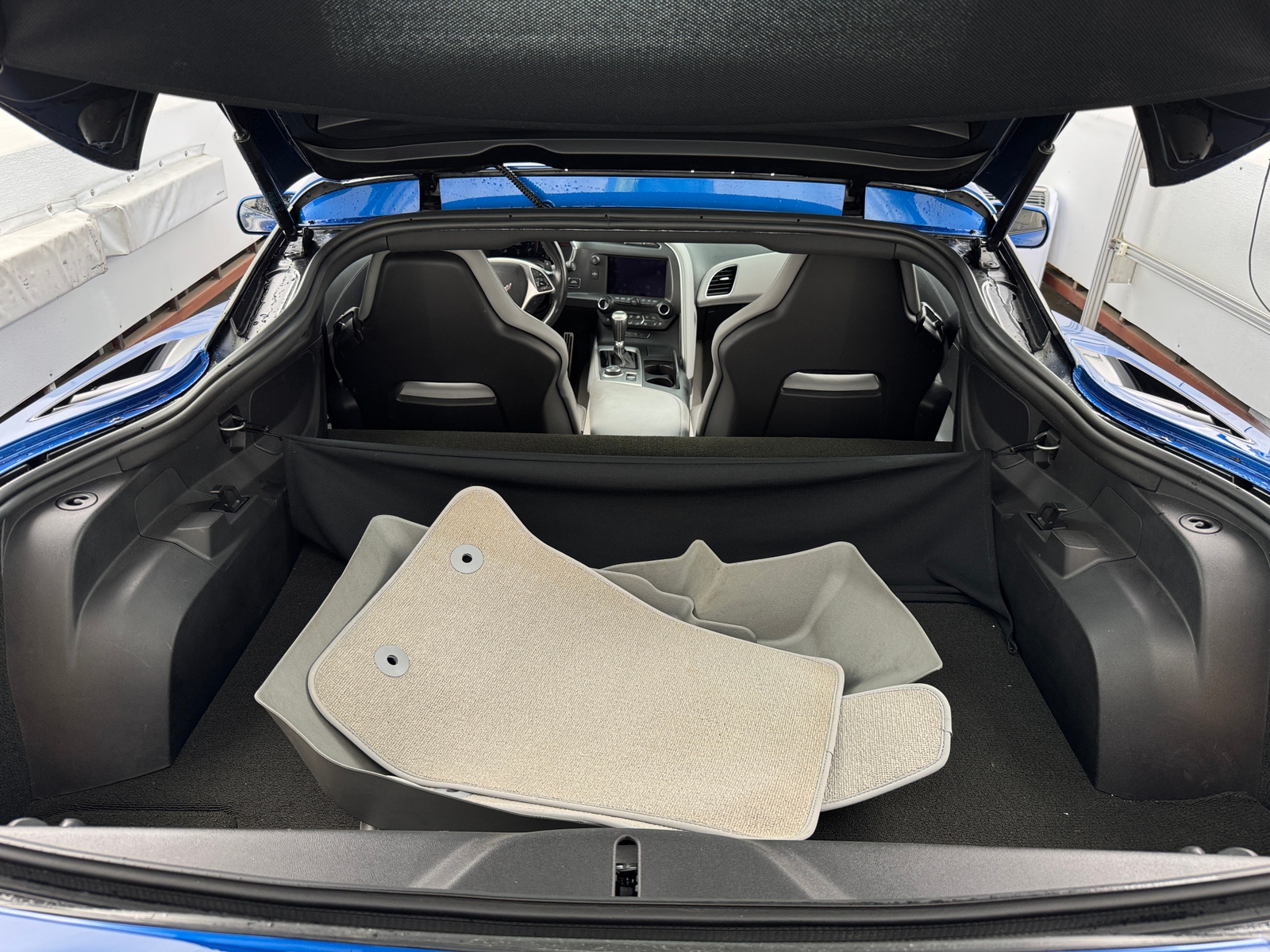 Thumbnail: 2014 Chevrolet Corvette - 4