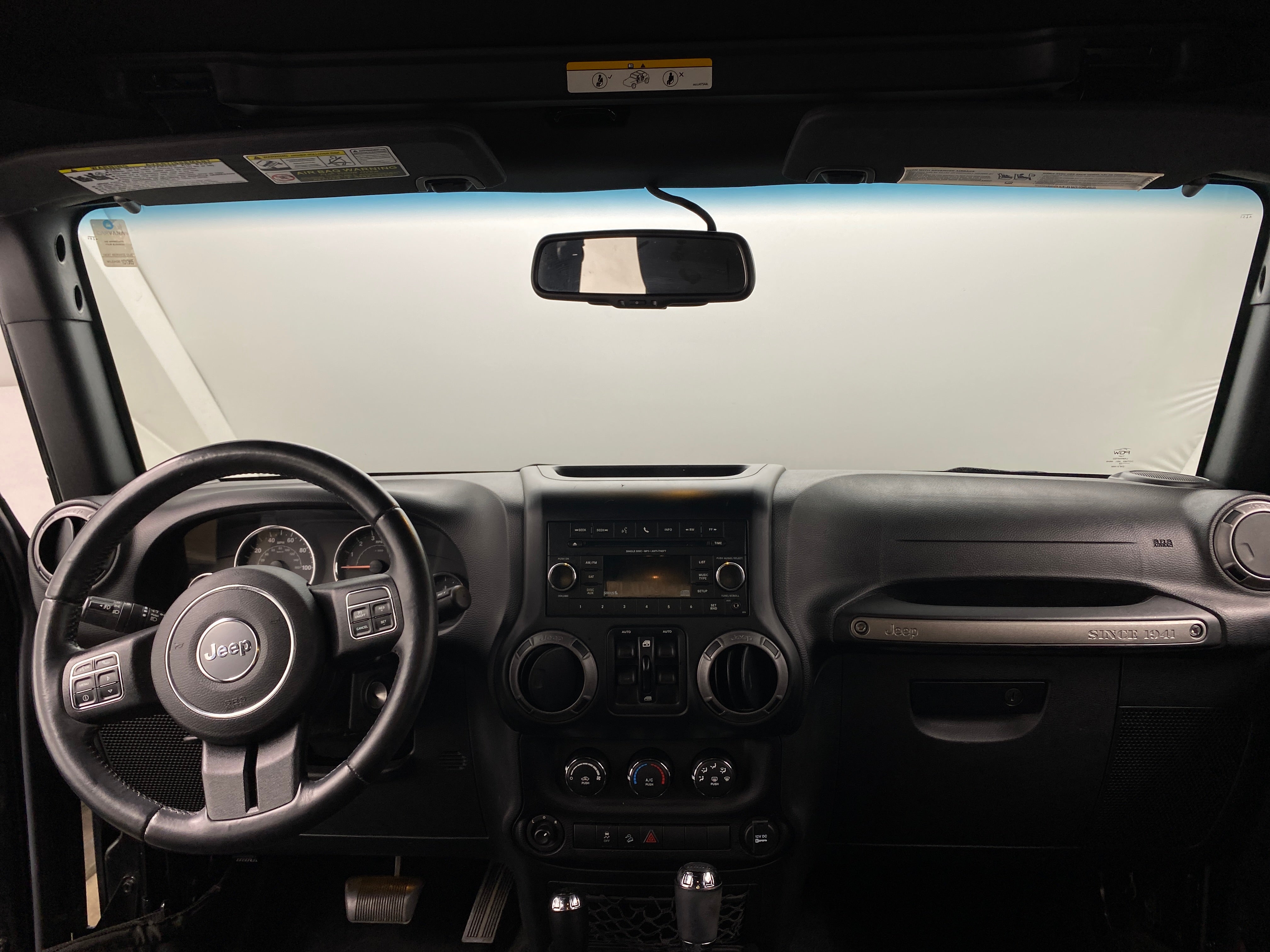 2015 Jeep Wrangler Unlimited Sport S 3