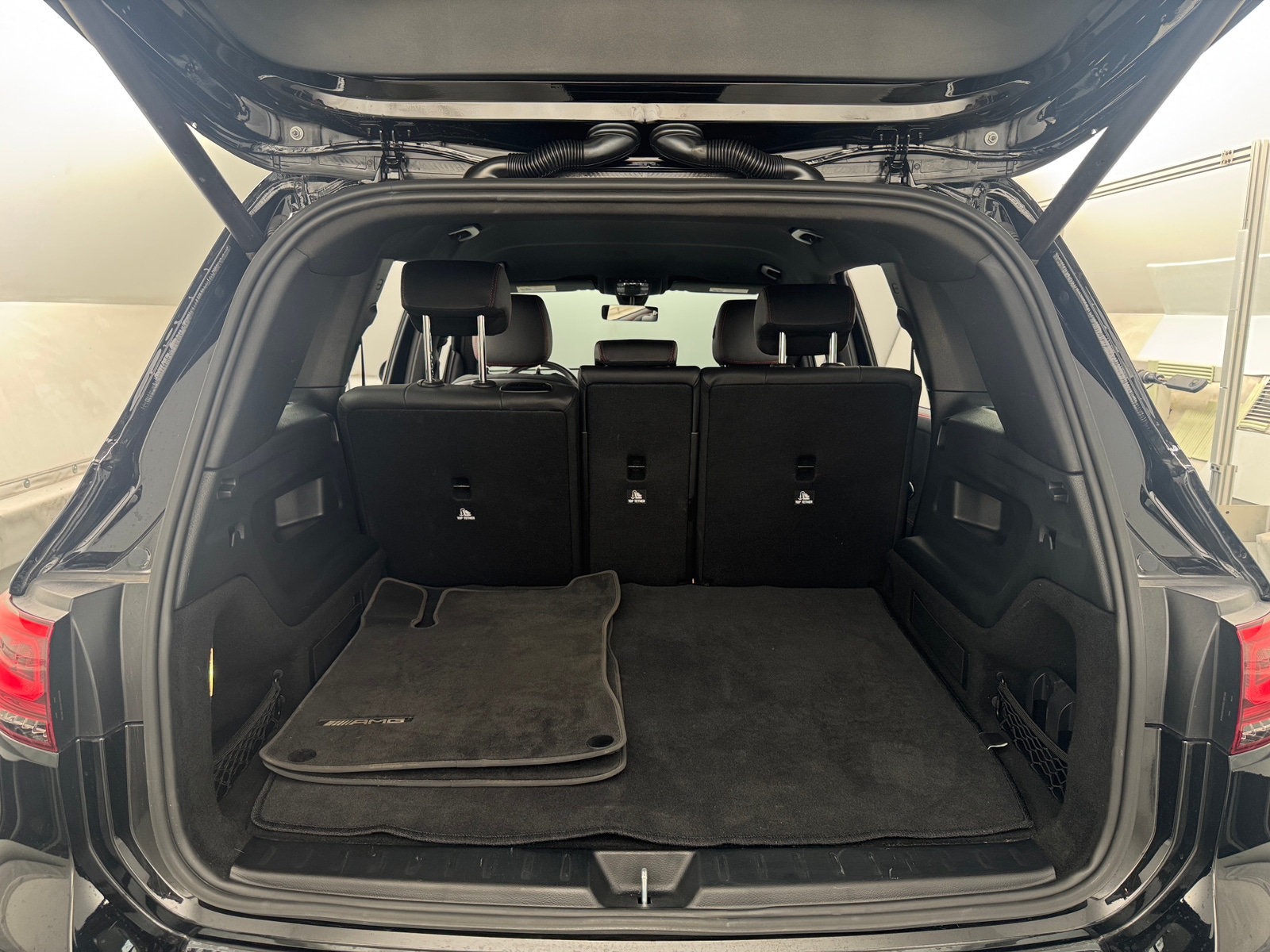 Thumbnail: 2021 Mercedes-Benz GLB - 6