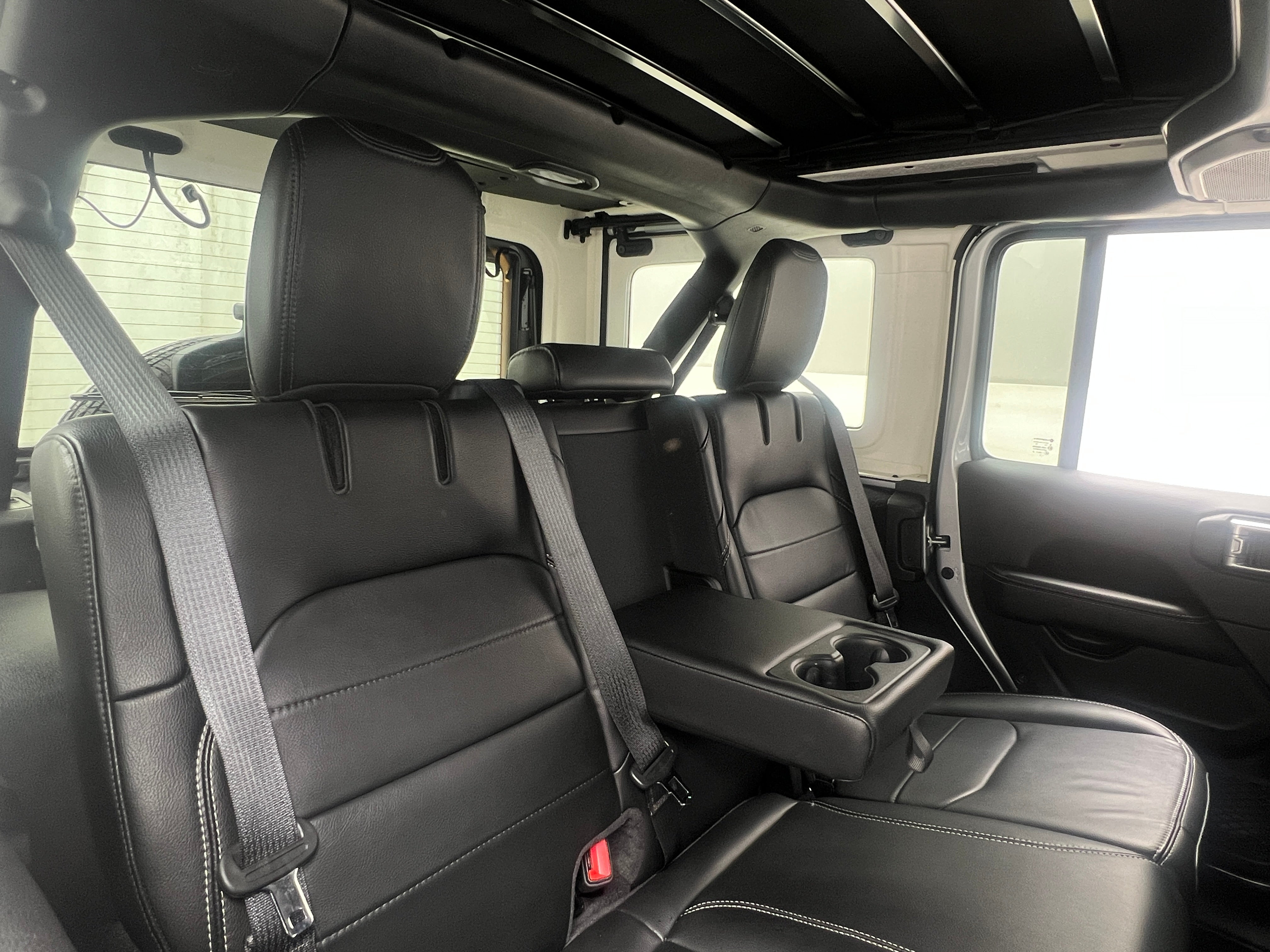 2022 Jeep Wrangler Unlimited Sahara 4xe 5
