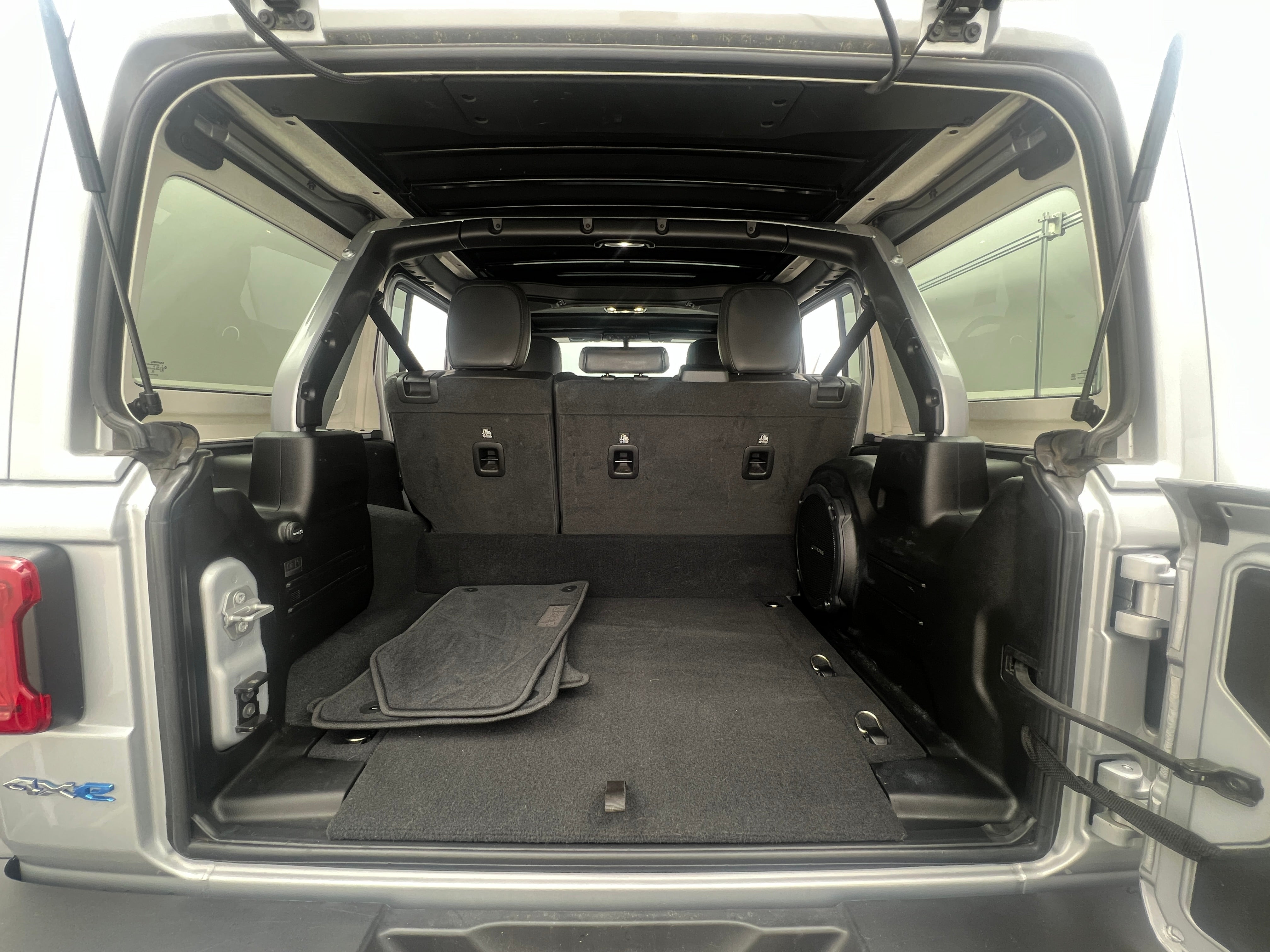 2022 Jeep Wrangler Unlimited Sahara 4xe 6