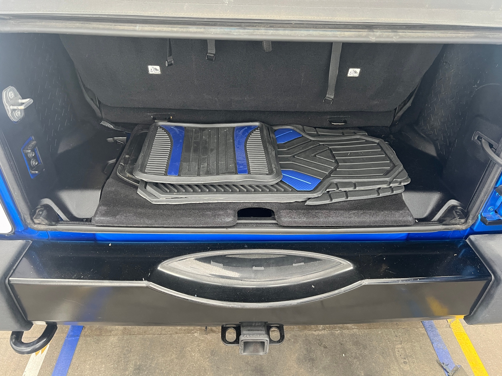 Thumbnail: 2014 Jeep Wrangler - 6