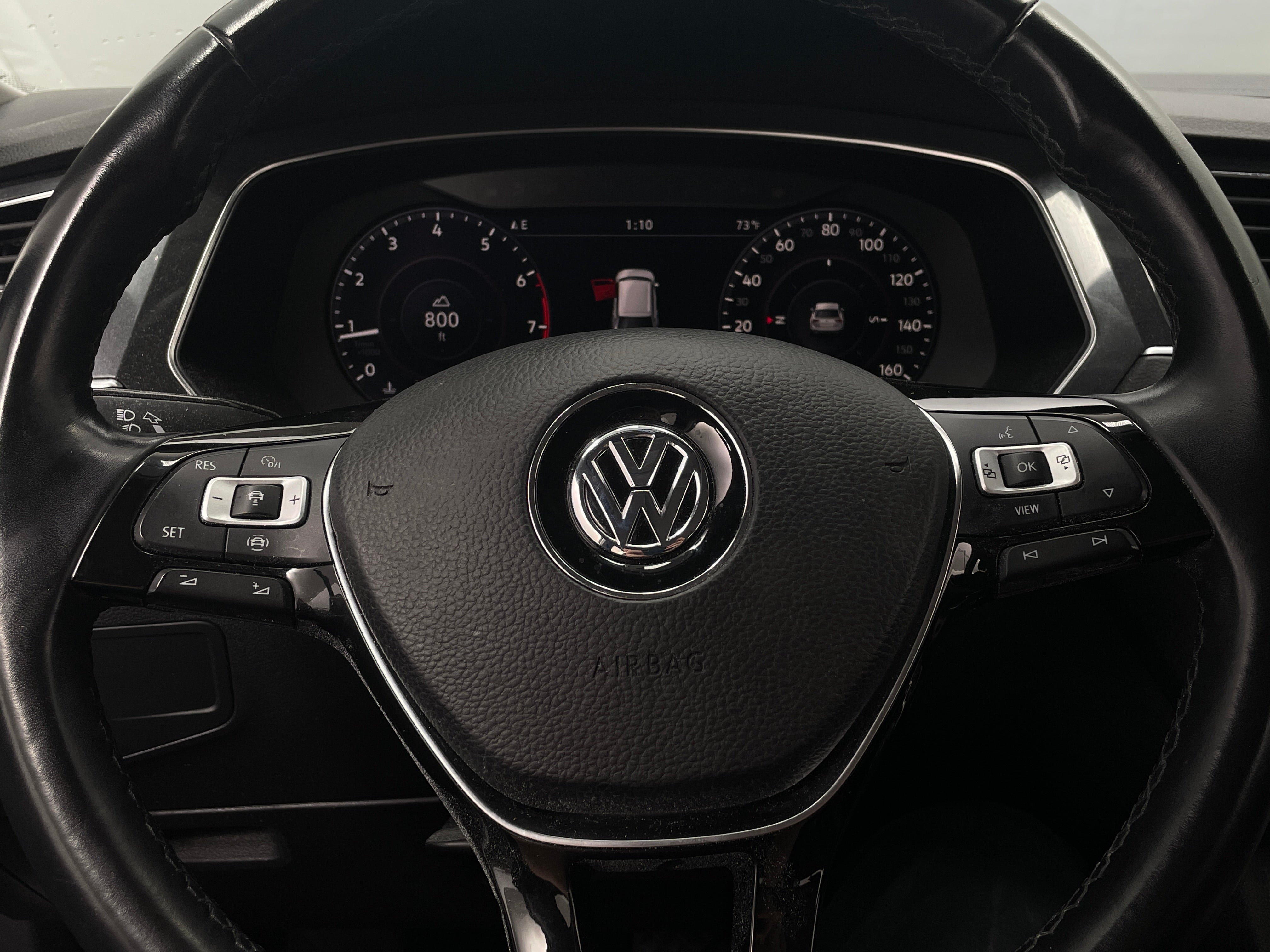 Thumbnail: 2019 Volkswagen Tiguan - 4