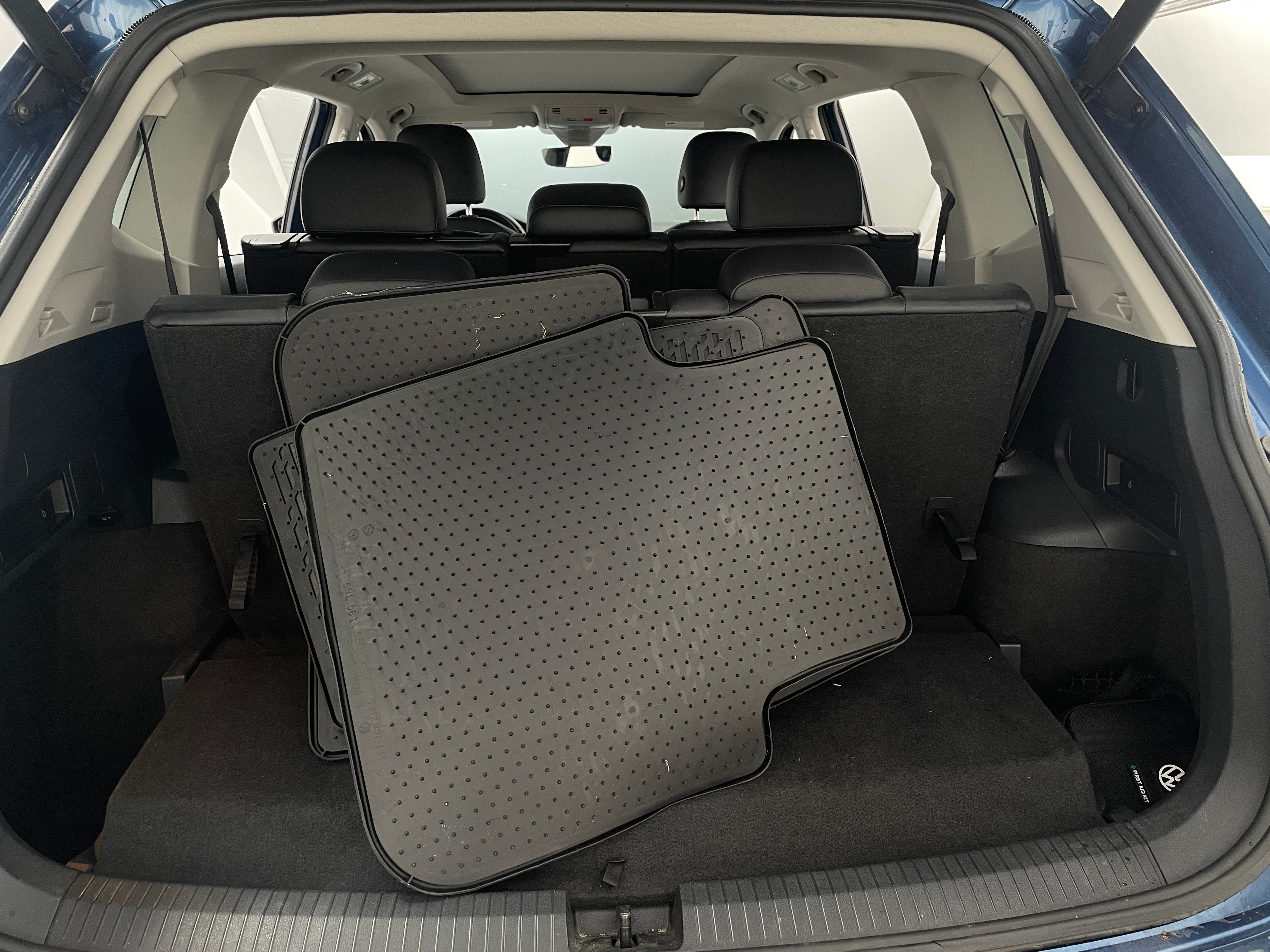 Thumbnail: 2019 Volkswagen Tiguan - 6