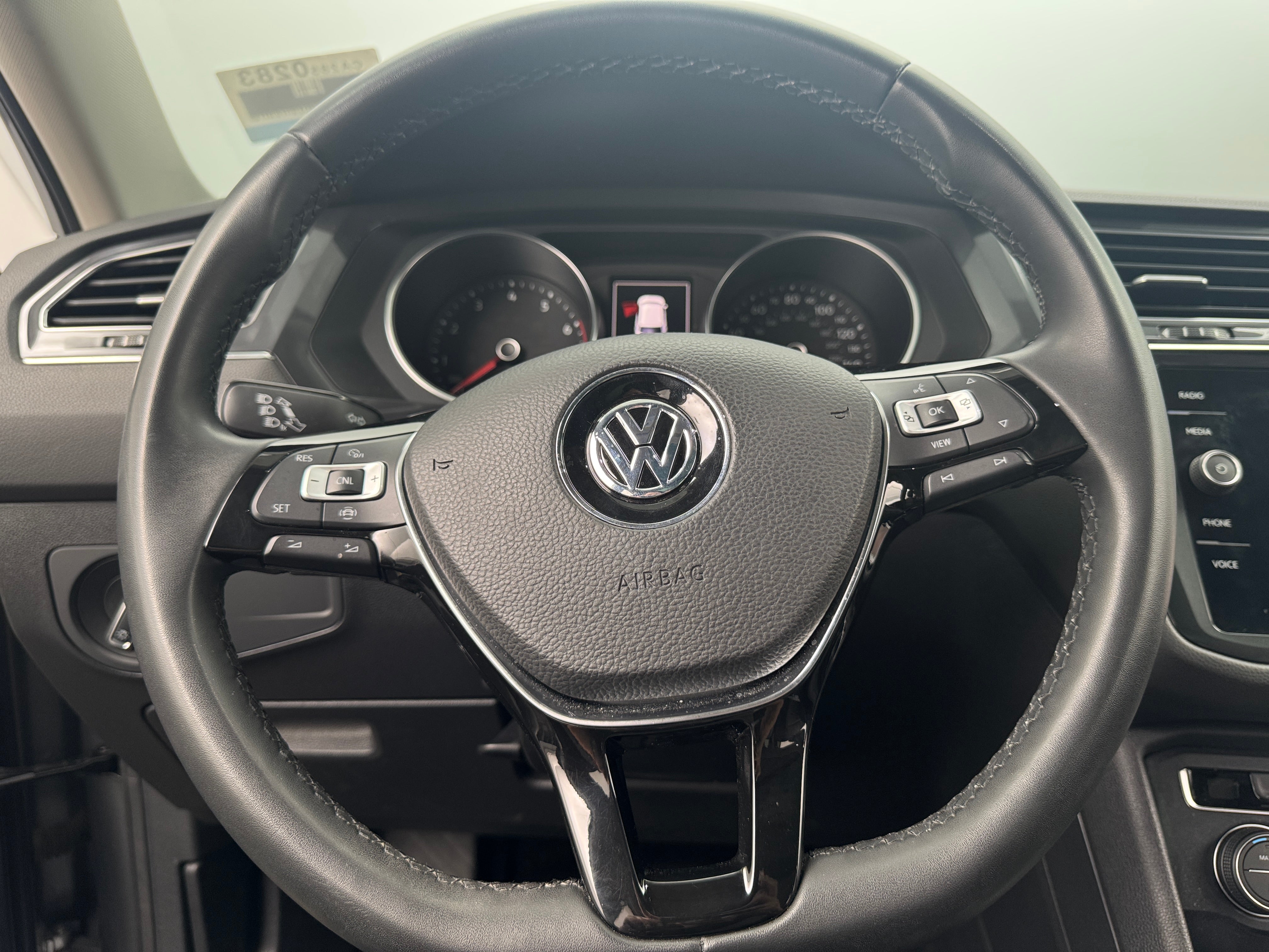 2020 Volkswagen Tiguan SE 5