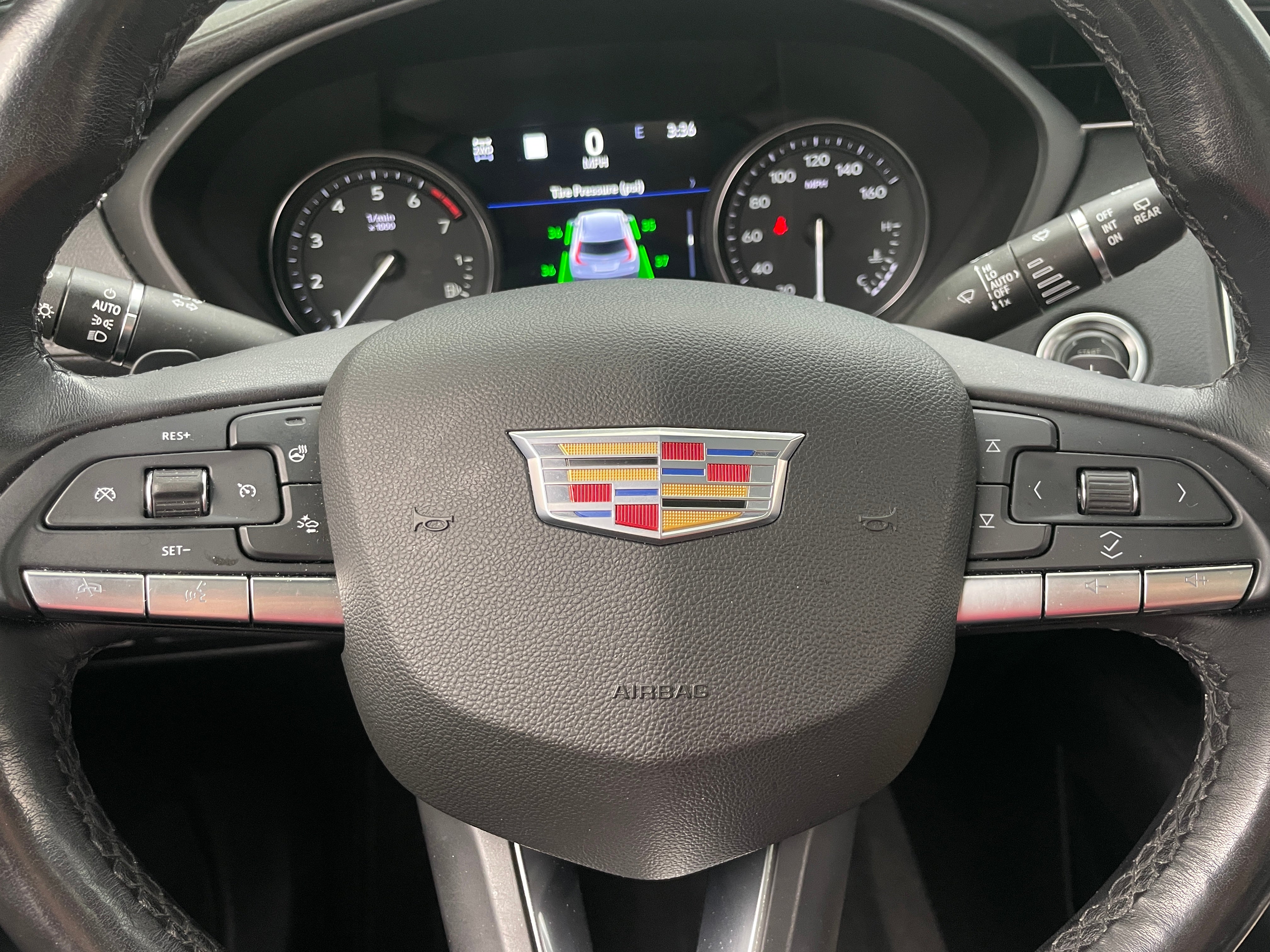 2021 Cadillac XT4 Premium Luxury 4