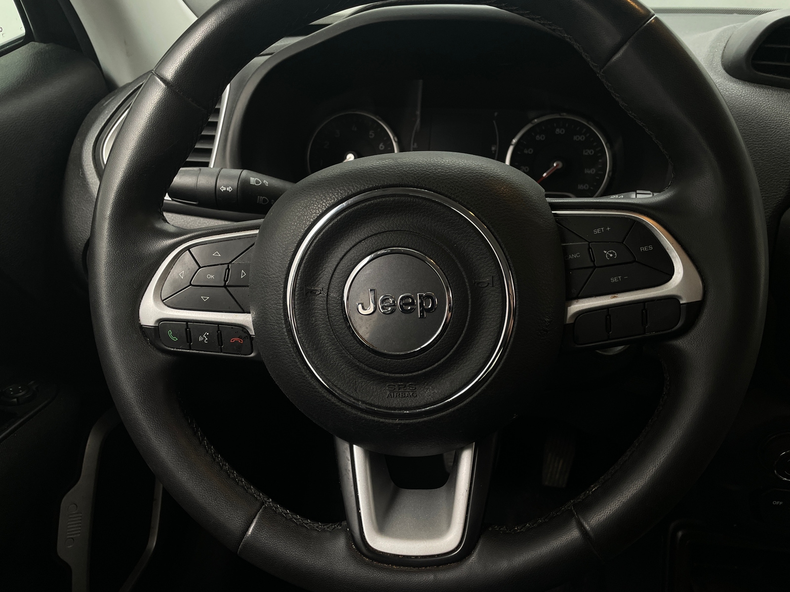 Thumbnail: 2020 Jeep Renegade - 5