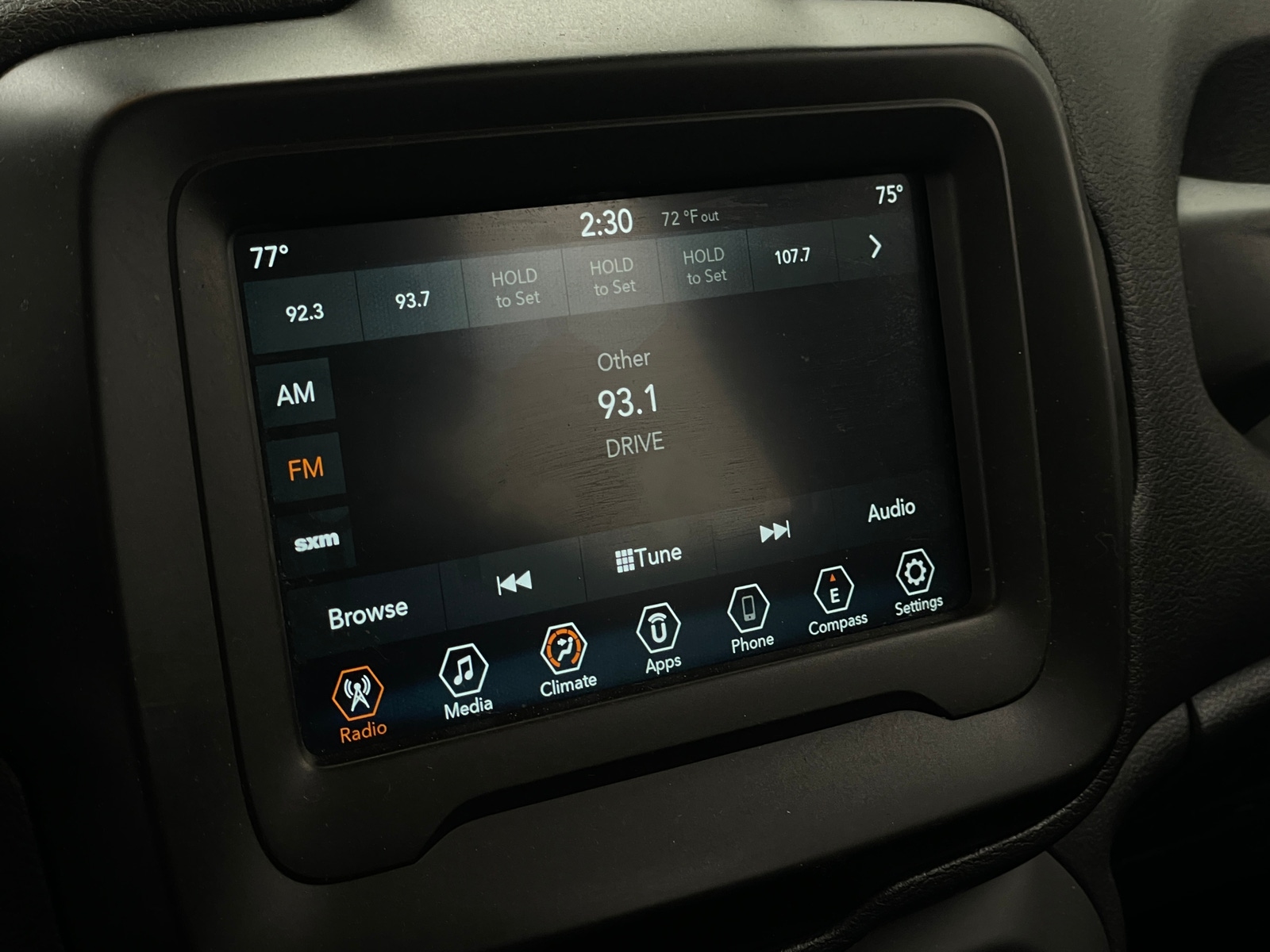 Thumbnail: 2020 Jeep Renegade - 4