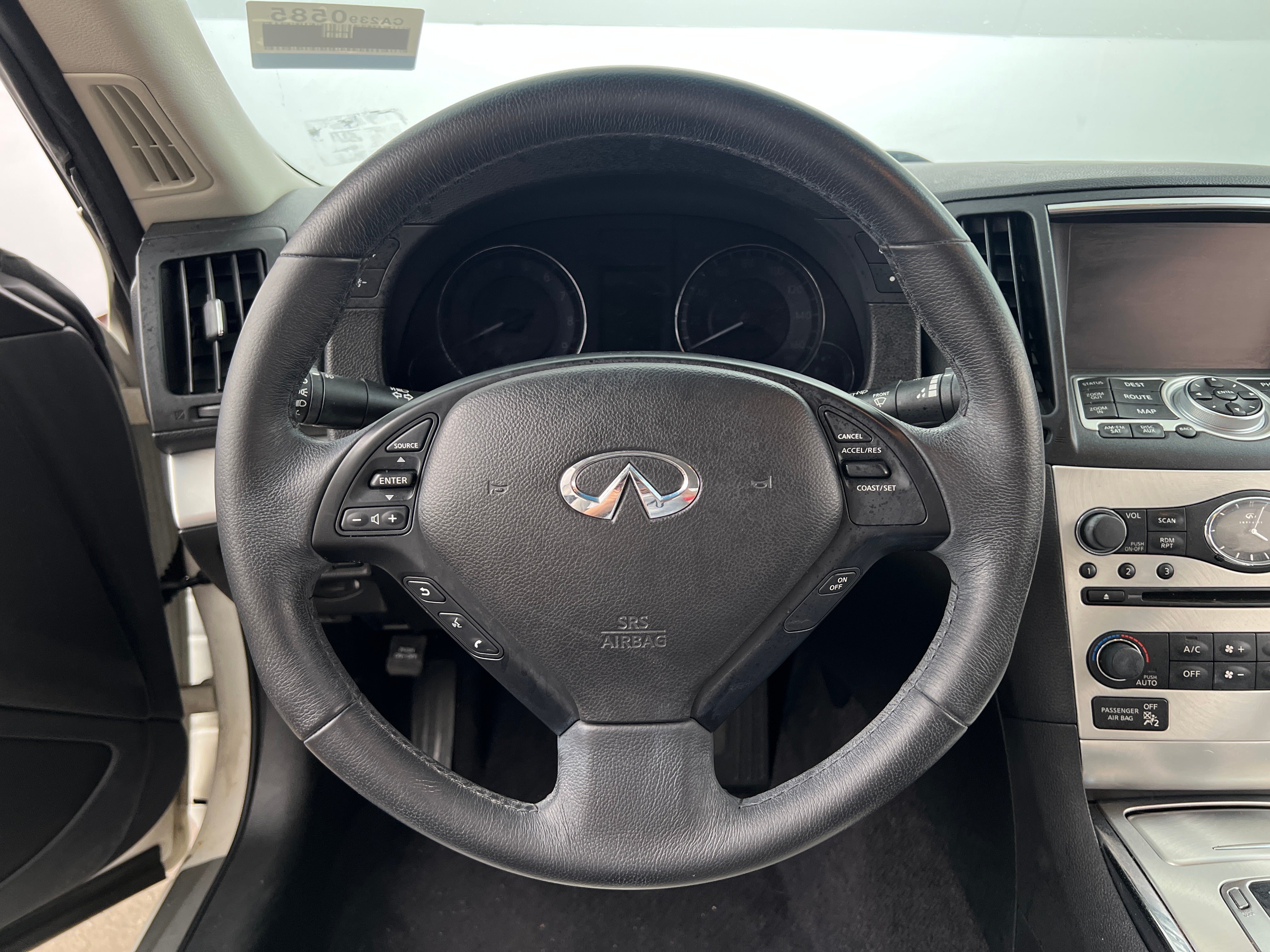 2014 INFINITI Q60 Base 4