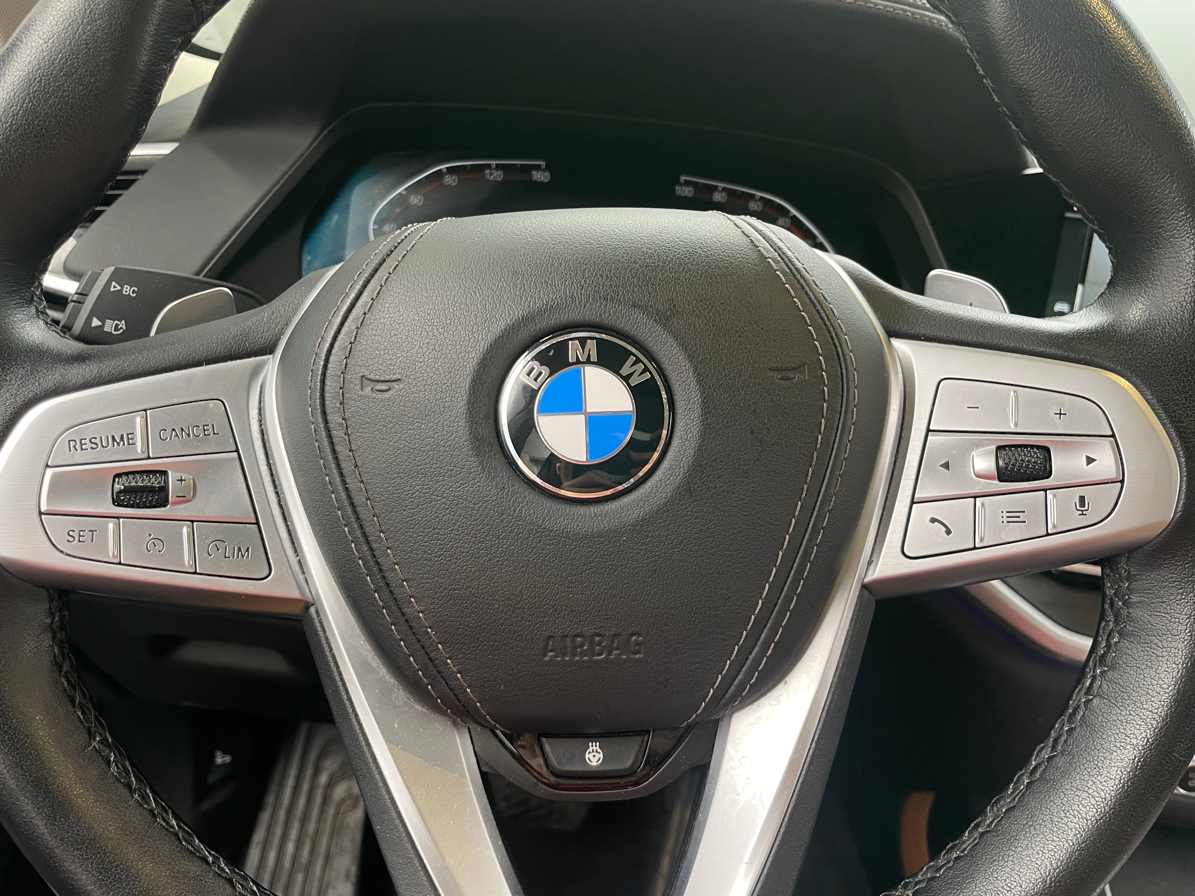 2022 BMW X7 xDrive40i 4