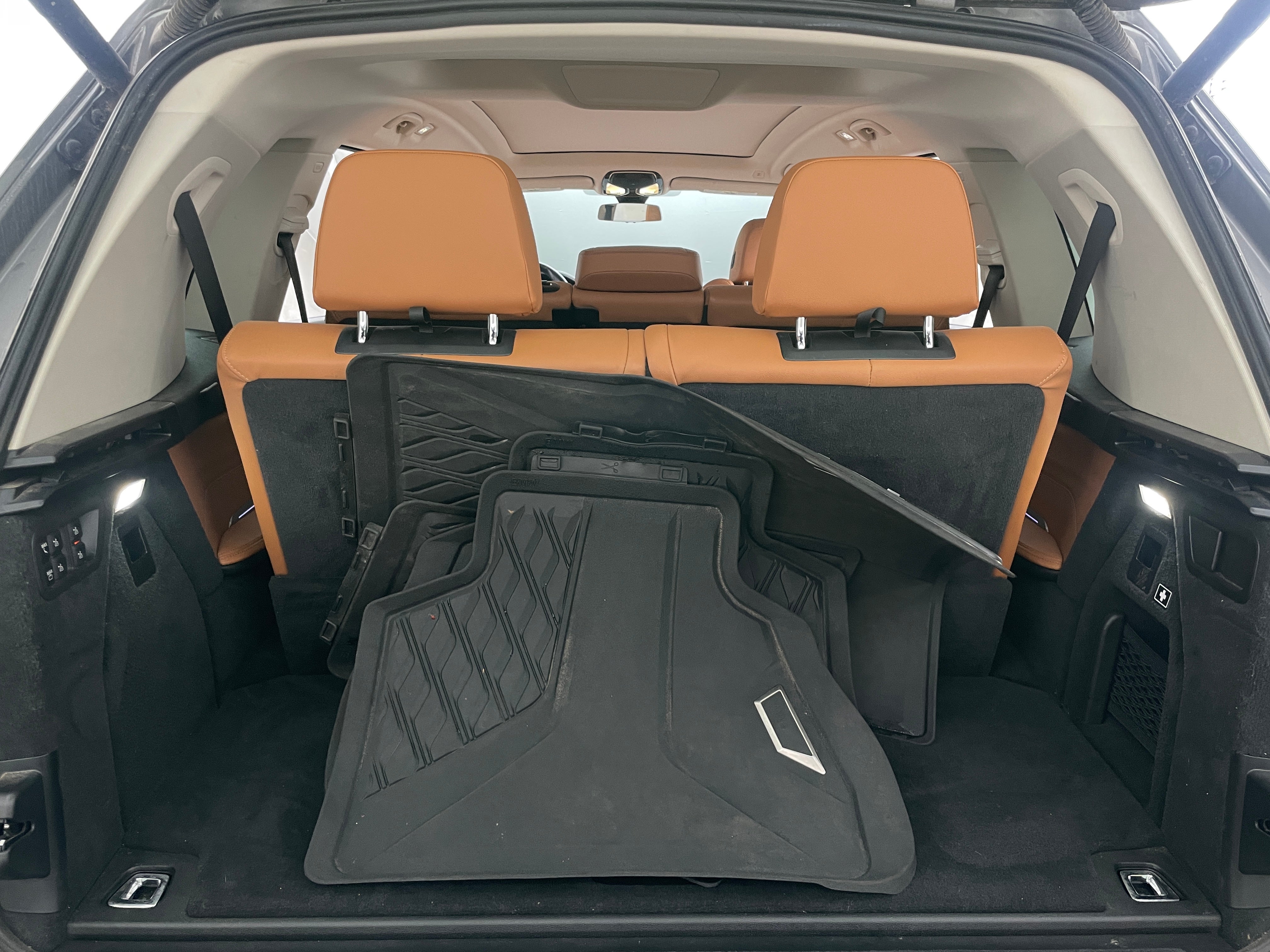 2022 BMW X7 xDrive40i 6