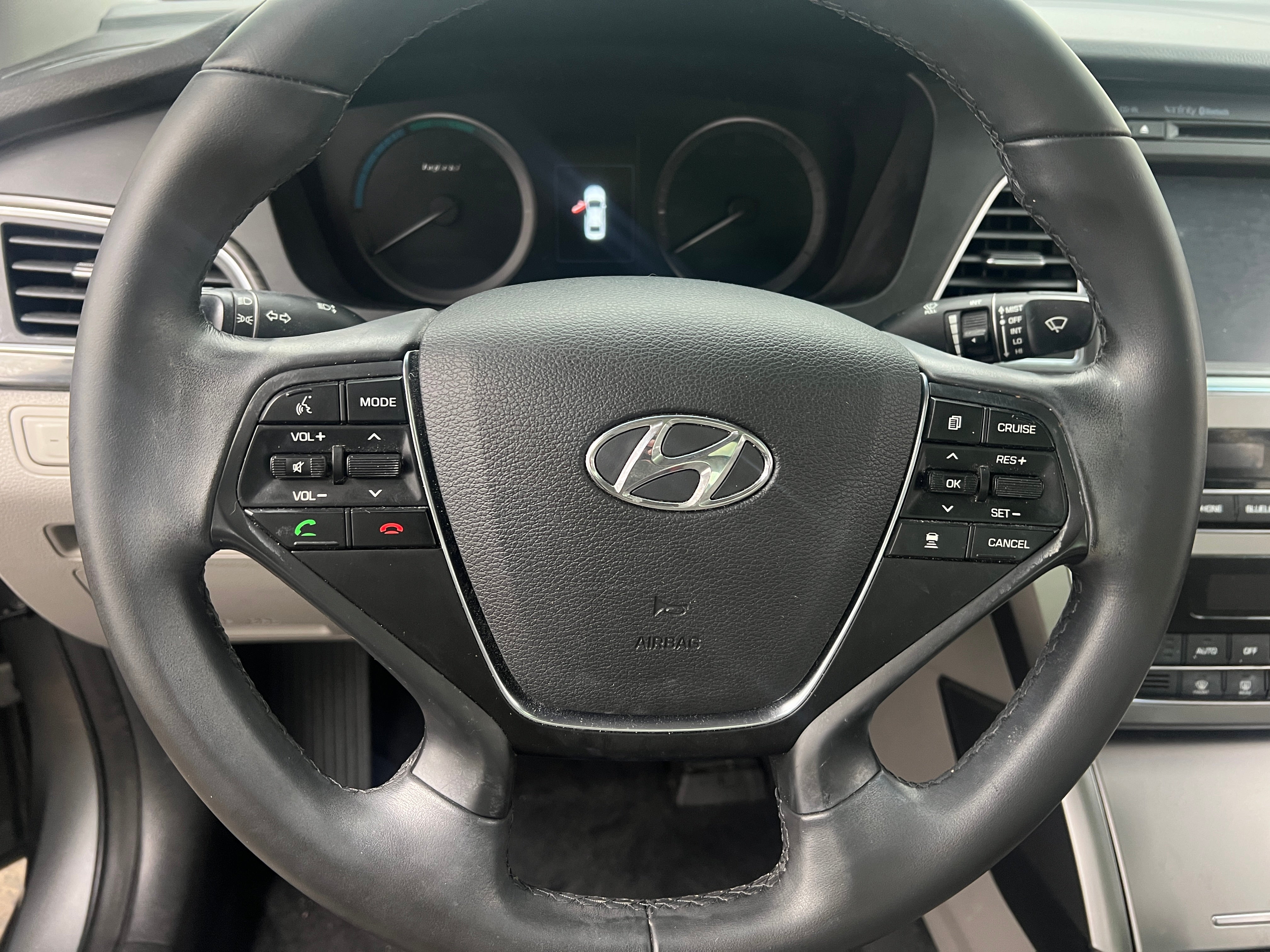 2017 Hyundai Sonata Limited 4